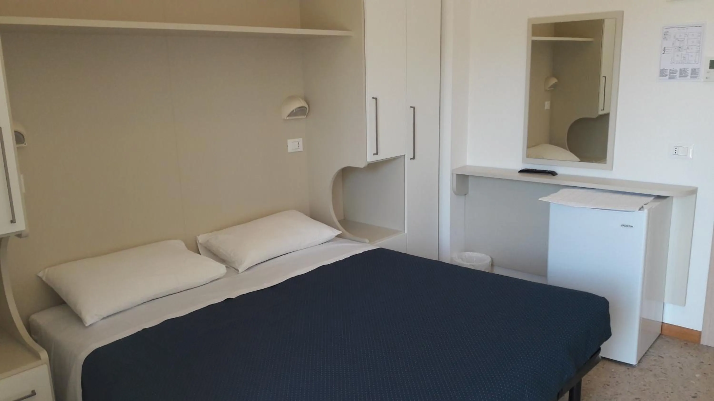 Photo of the whole room, Bed in B&B - Meuble' - Hotel " CORDIALE "