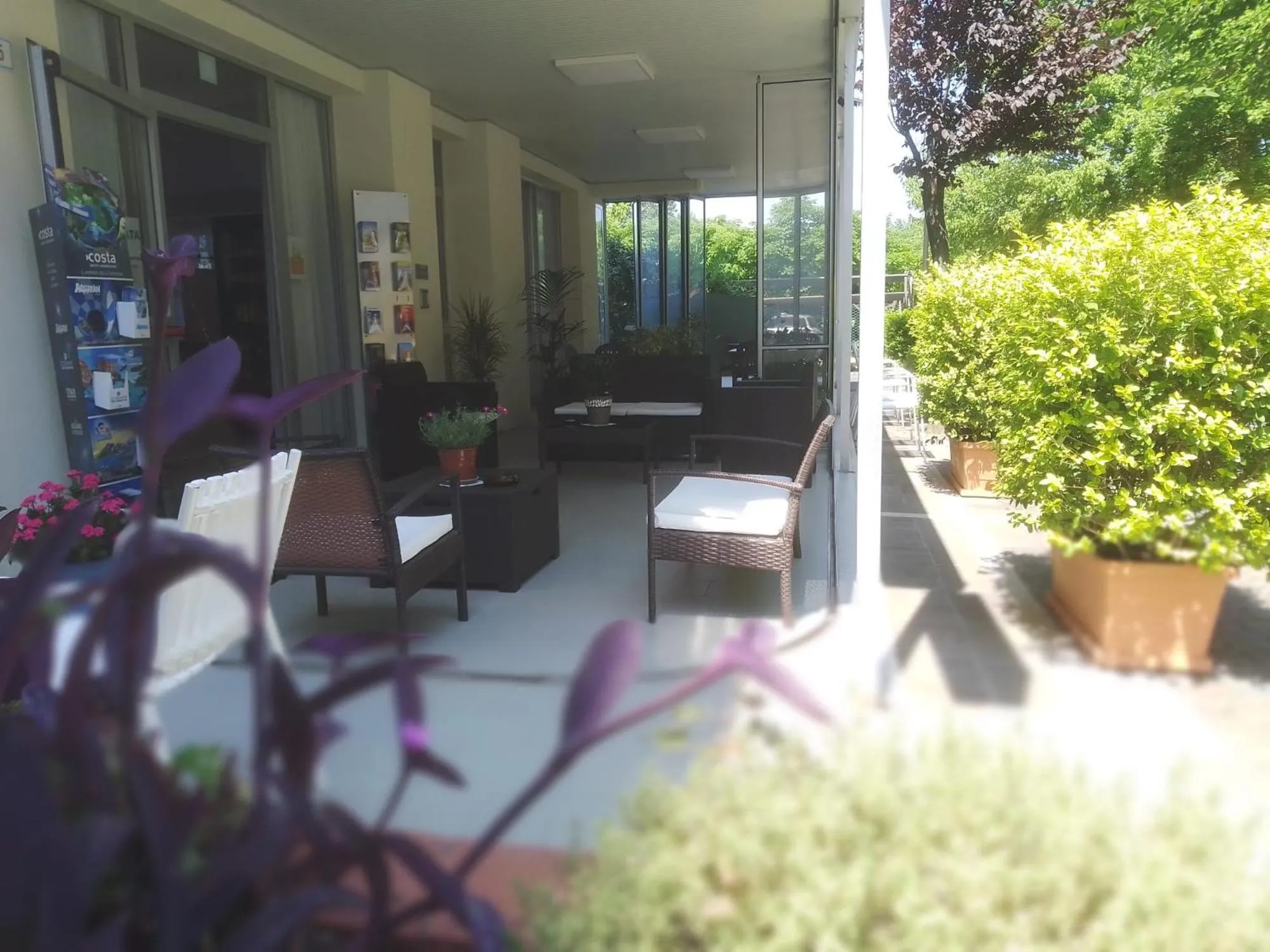 B&B - Meuble' - Hotel " CORDIALE "