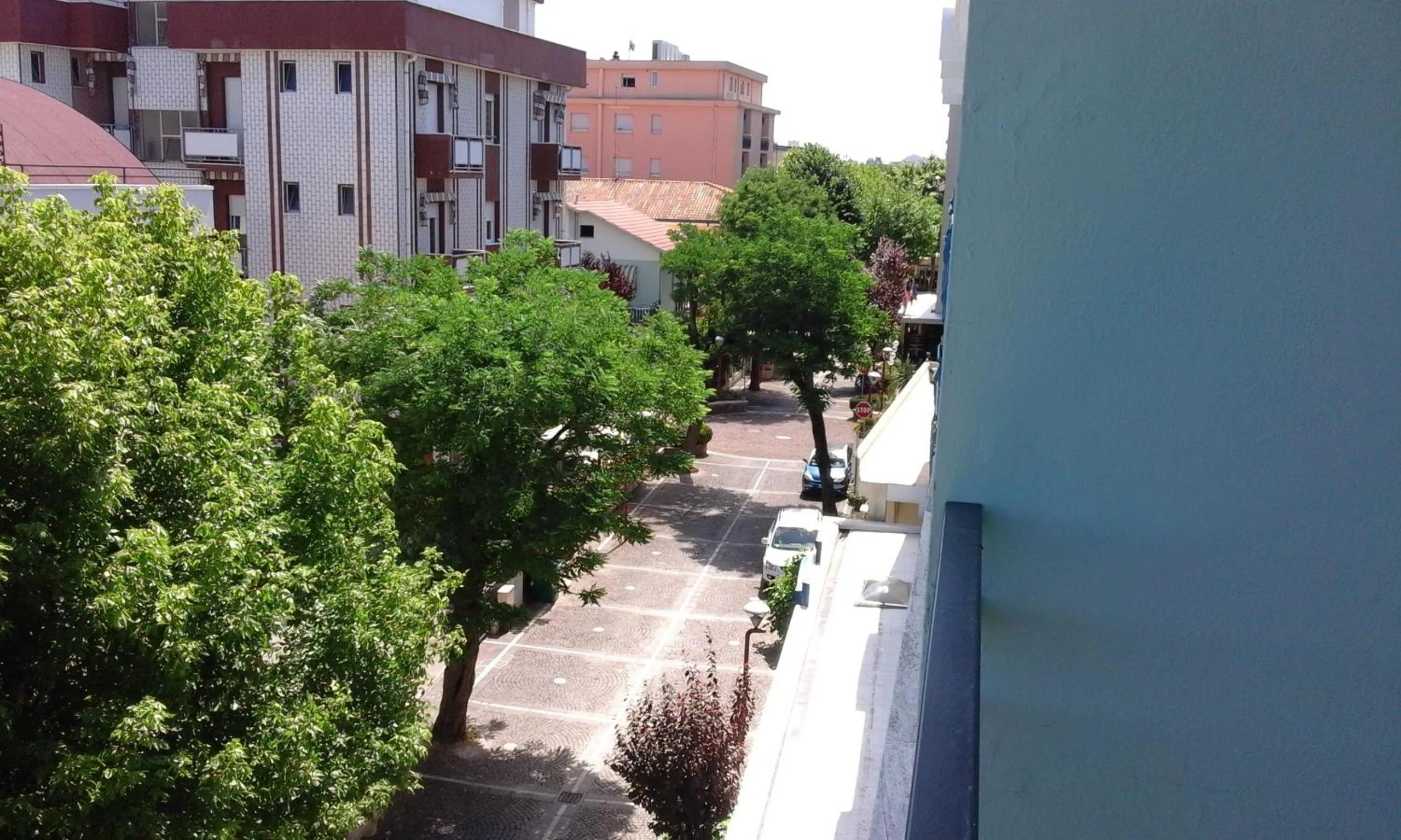 Street view in B&B - Meuble' - Hotel " CORDIALE "