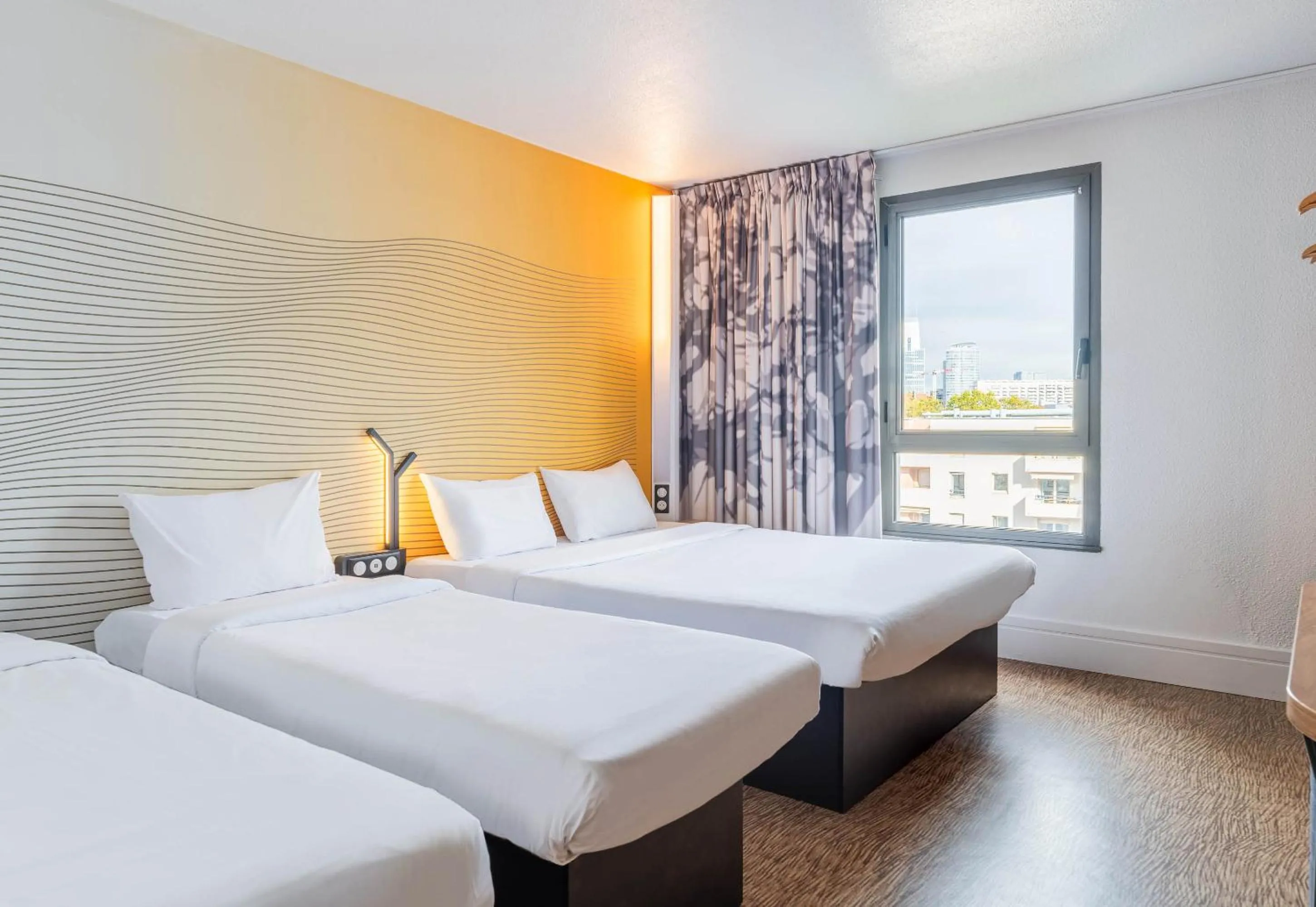 Bedroom, Bed in B&B HOTEL Lyon Centre Part-dieu Gambetta