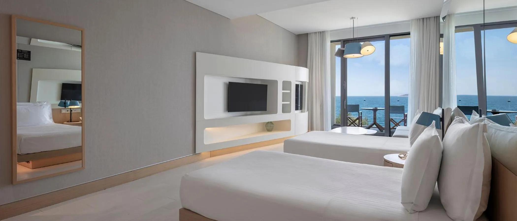 TV and multimedia, Bed in Susona Bodrum, LXR Hotels & Resorts