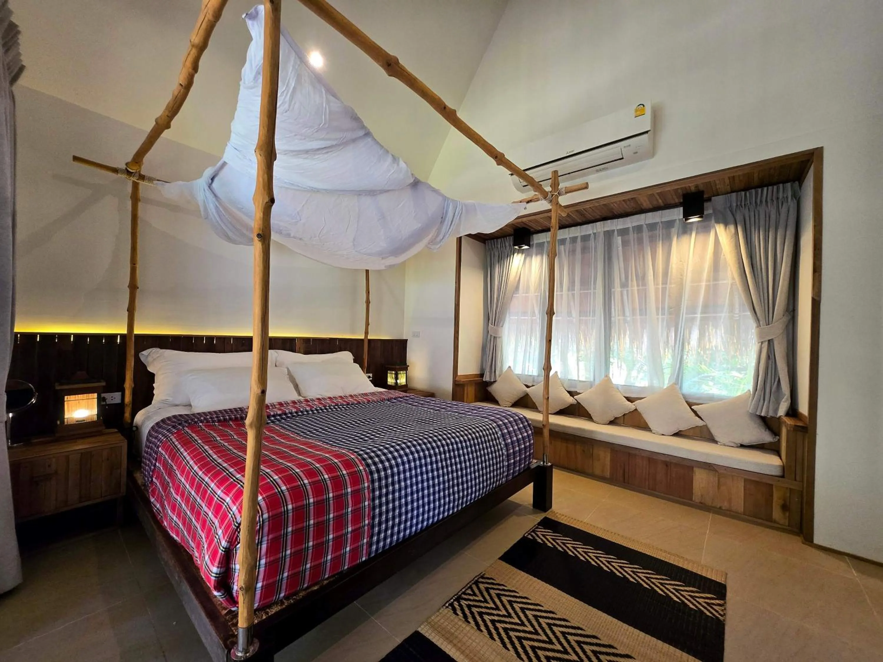 Bedroom, Bed in LA A NATU Sam Roi Yot