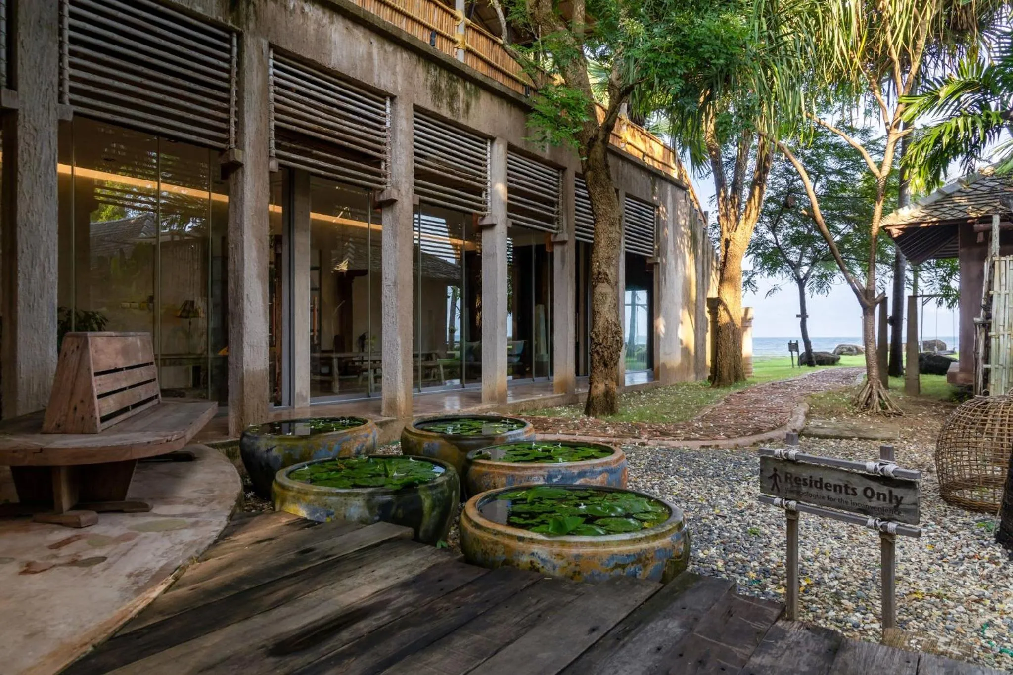 Property building in LA A NATU Sam Roi Yot