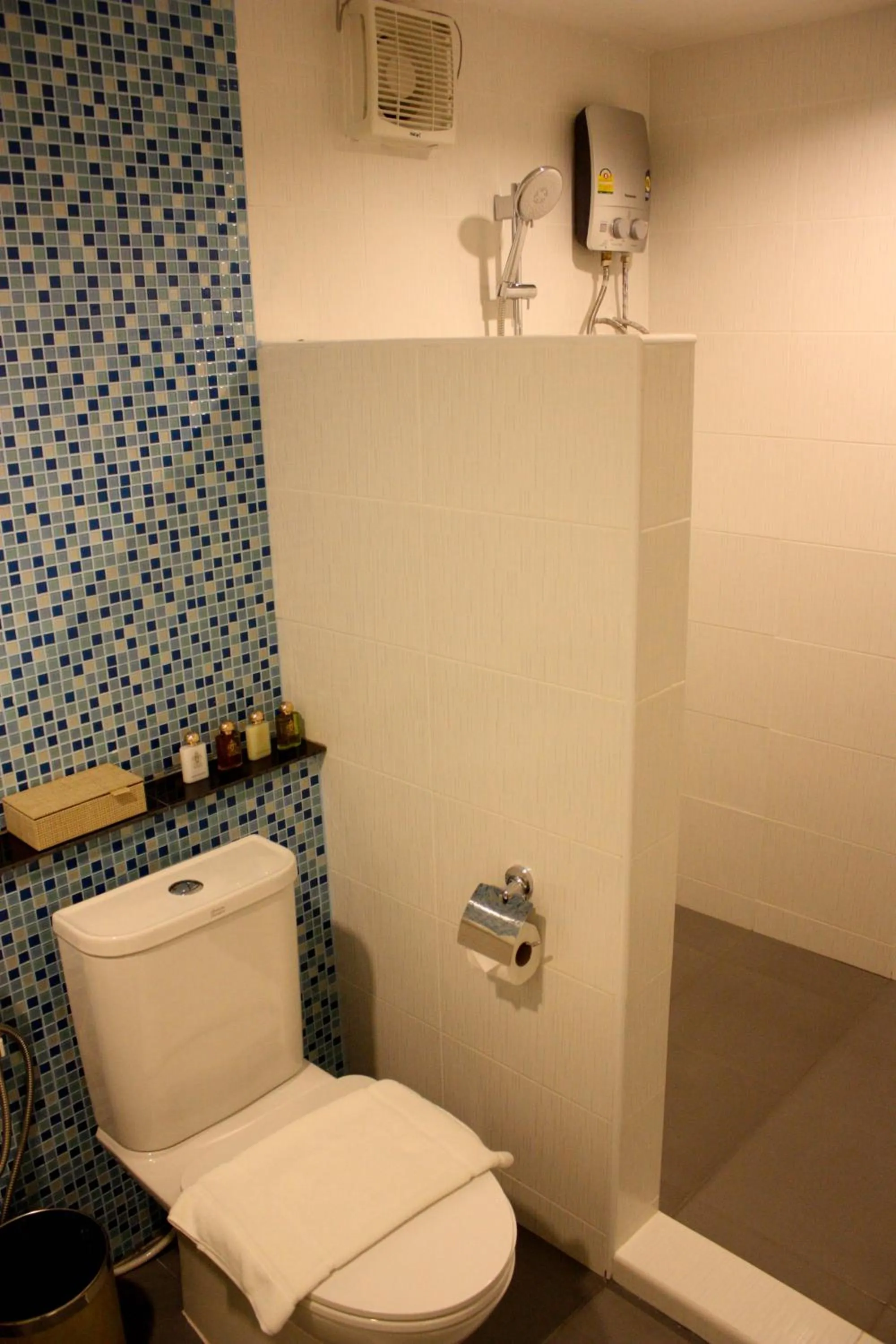 Bathroom in Chuchaiburi Sri Amphawa