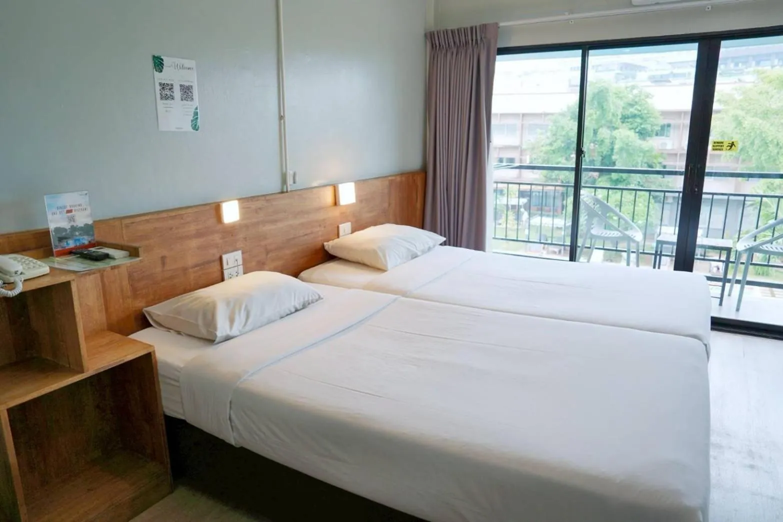 Bed in Basaya Beach Hotel & Resort