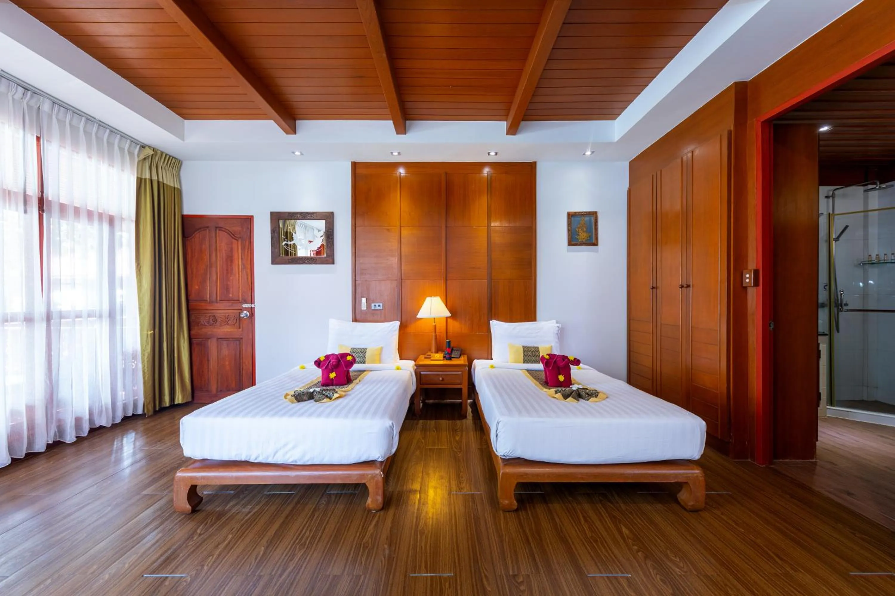 Bedroom, Bed in PP Erawan Palms Resort
