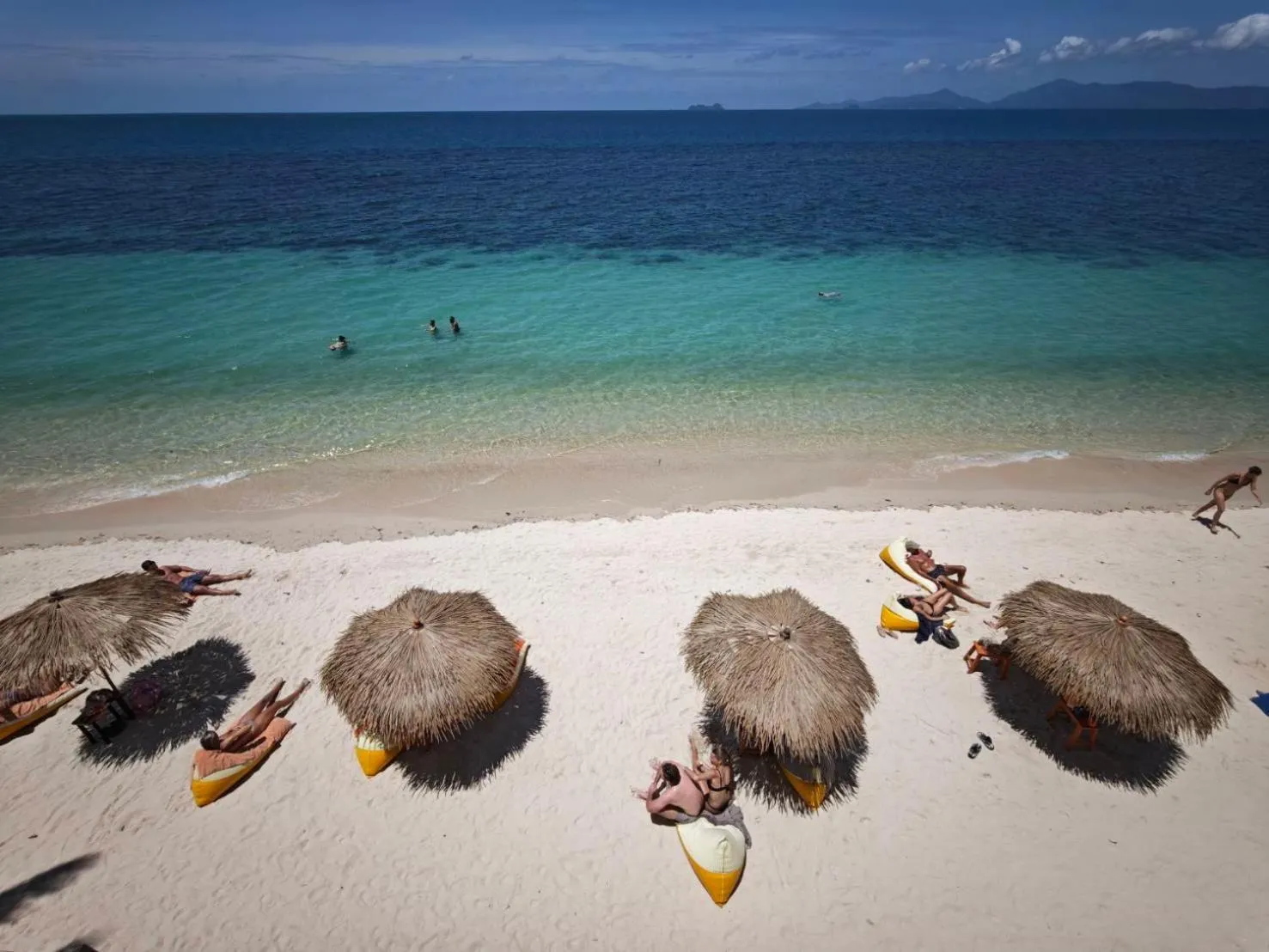 Beach in Mimosa Resort & Spa