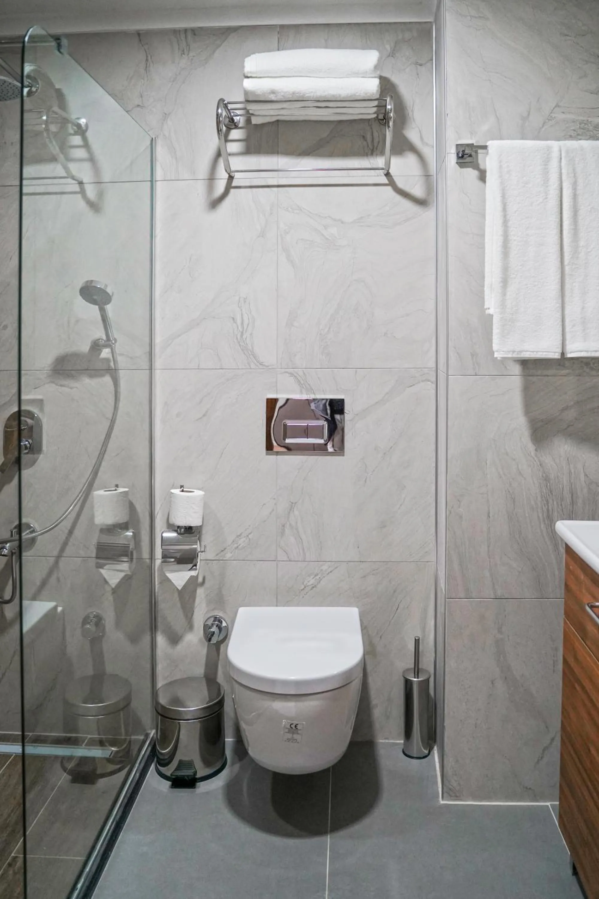 Toilet in Side Village Family Suite - All Inclusive