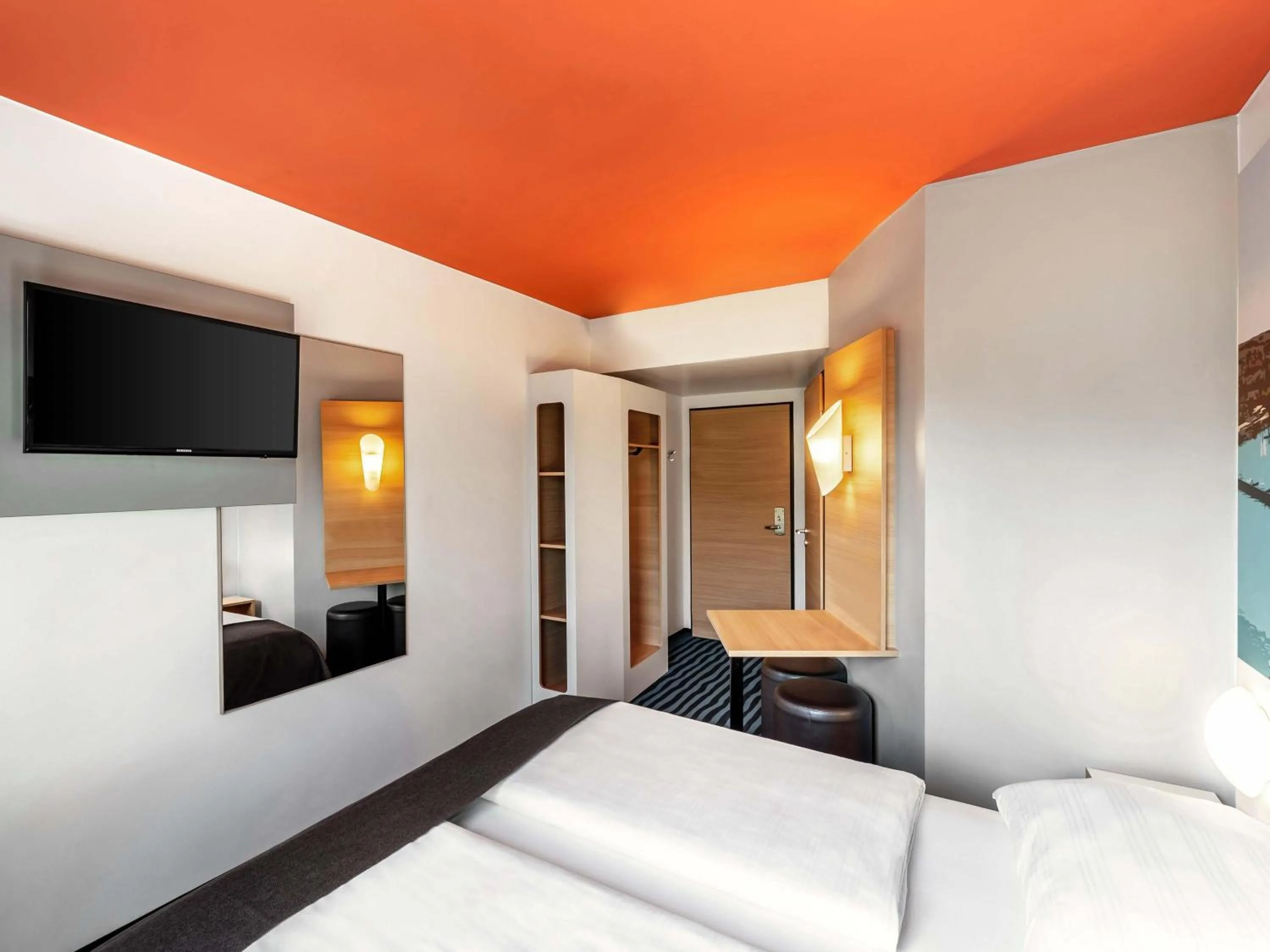 Bed in B&B Hotel Konstanz