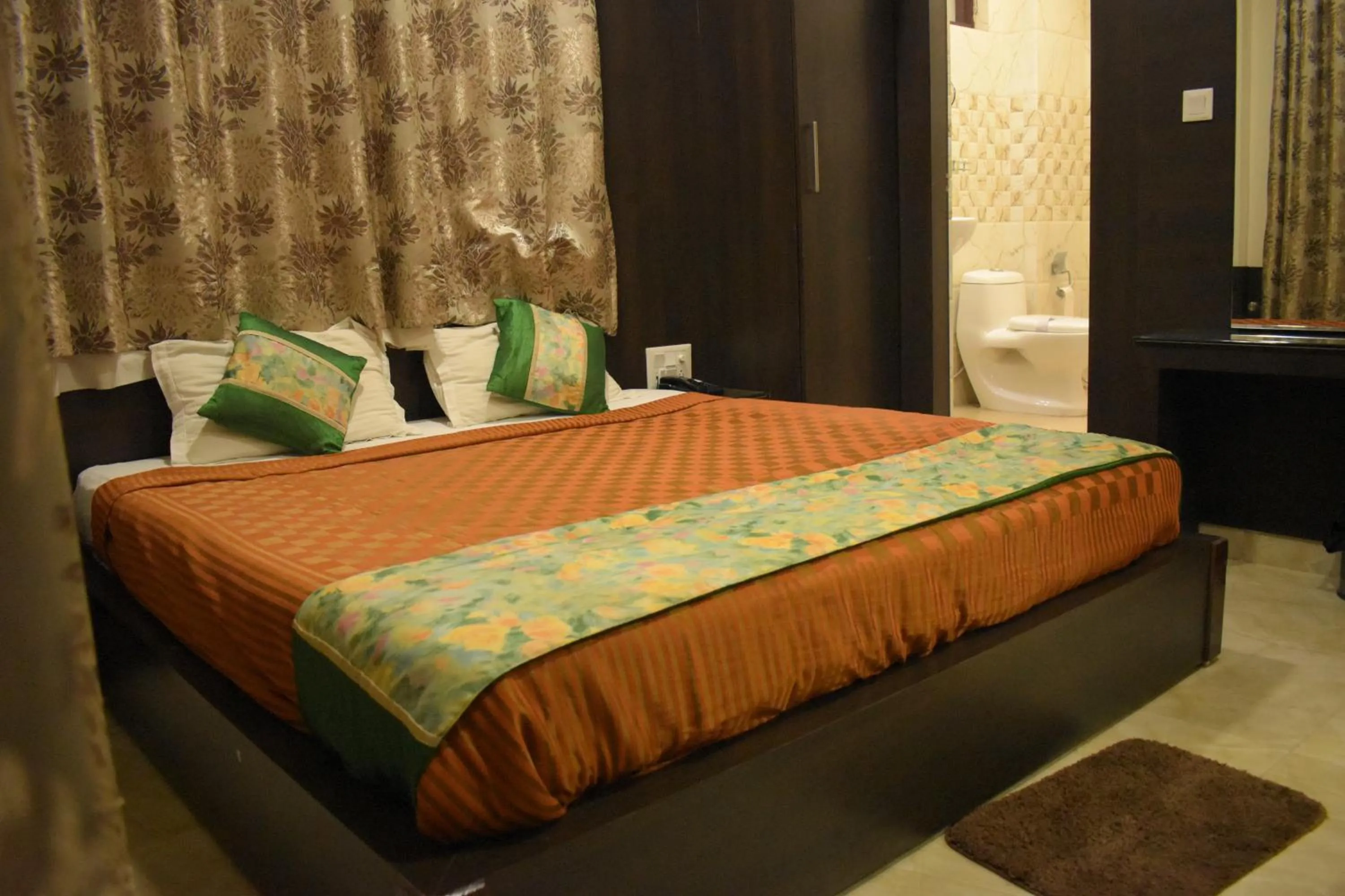 Bed in Hotel Nature's View