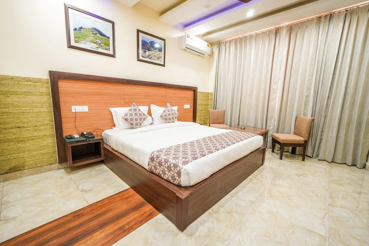 Bed in Hotel Nature's View