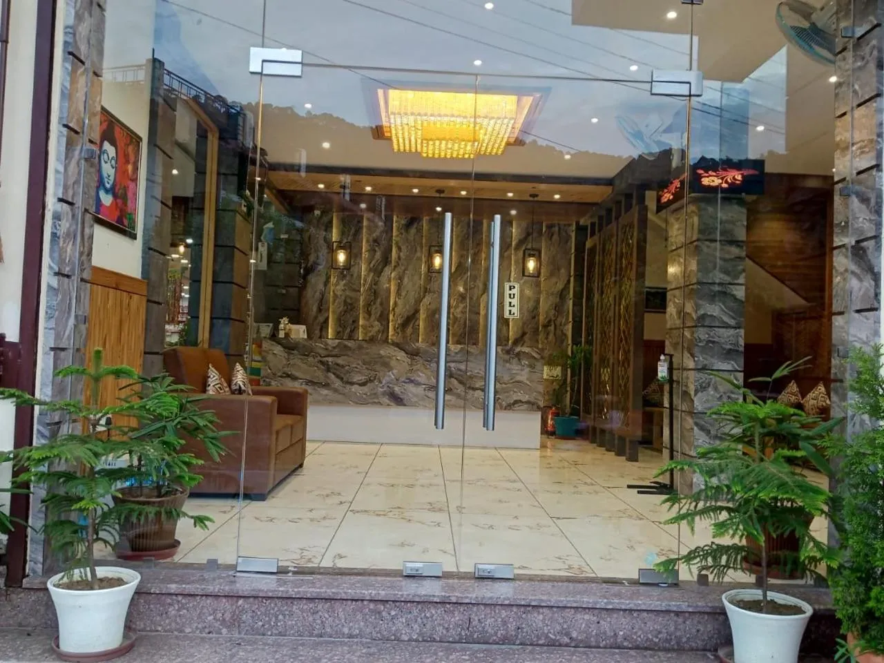 Facade/entrance in Hotel Nature's View