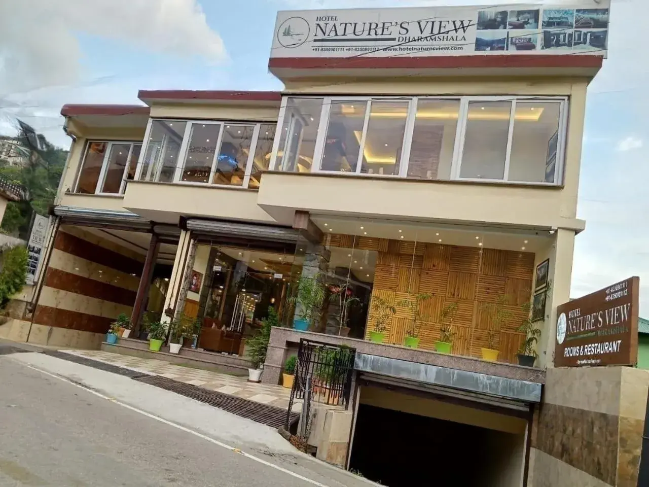 Hotel Nature's View Hotel Nature's View