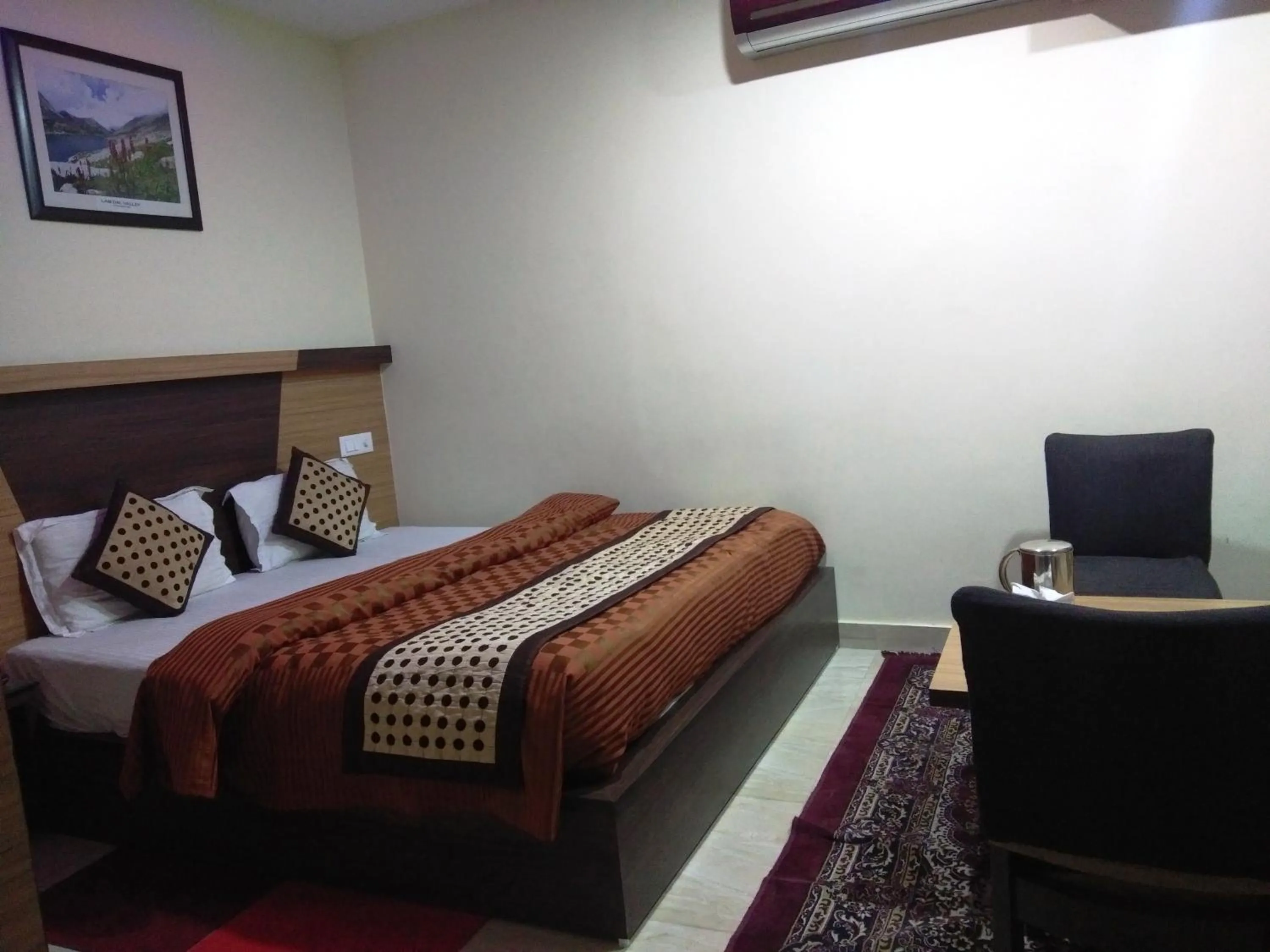 Bed in Hotel Nature's View