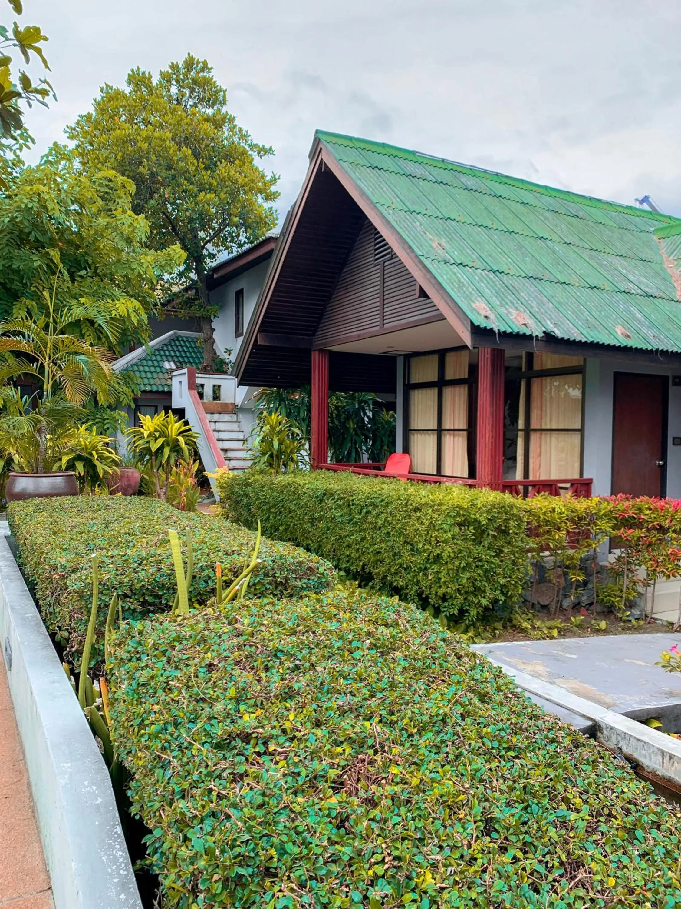 Property building in Samui Honey Cottages Beach Resort - SHA Extra Plus