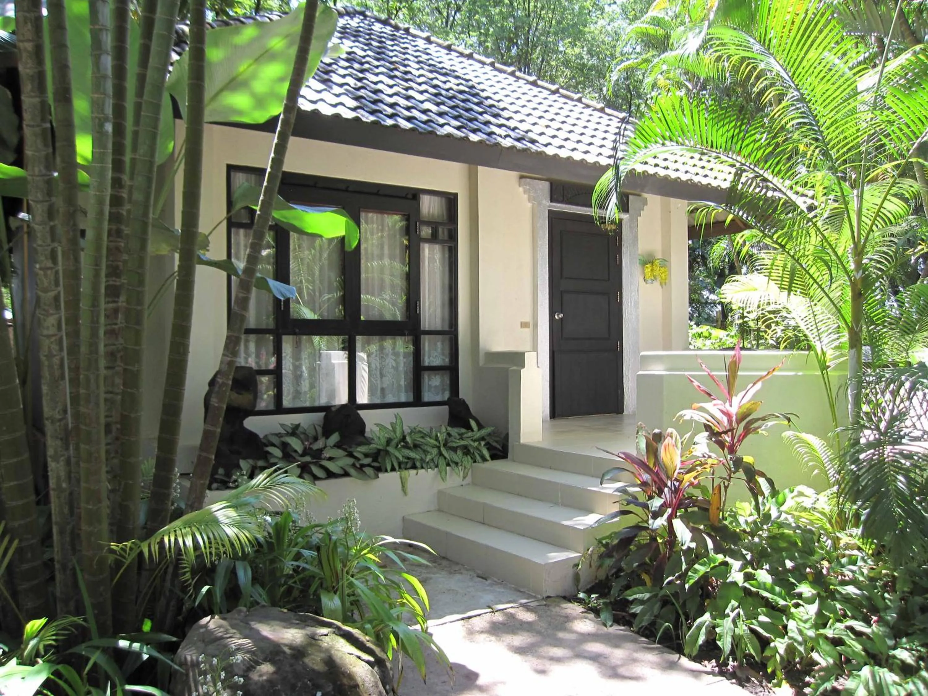 Tohsang Heritage Khongjiam