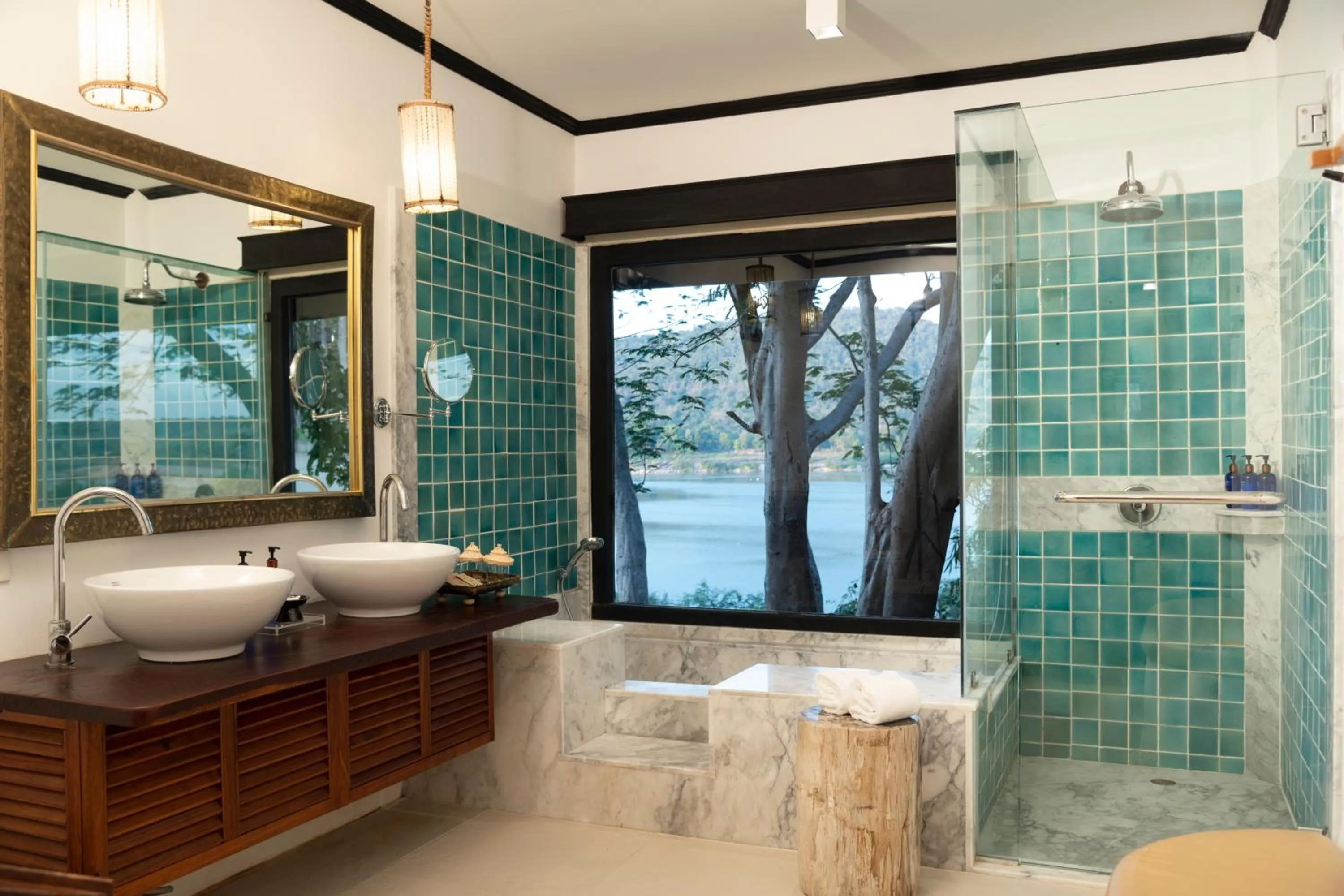 Tohsang Heritage Khongjiam