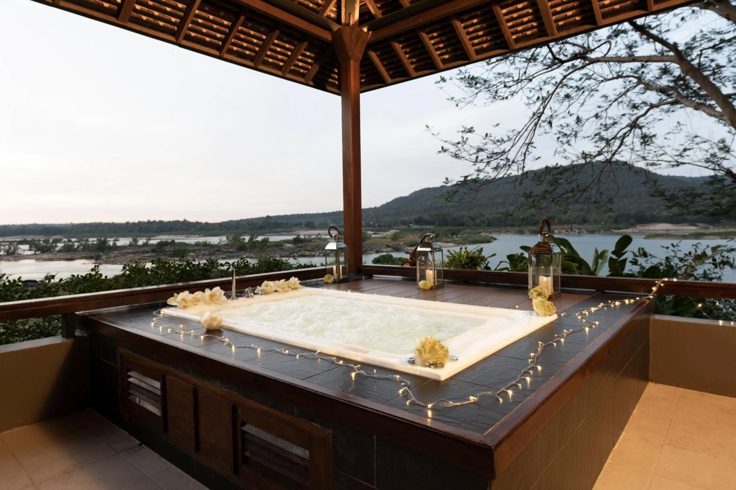 Tohsang Heritage Khongjiam