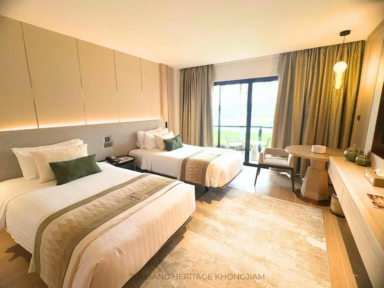 Bed in Tohsang Heritage Khongjiam