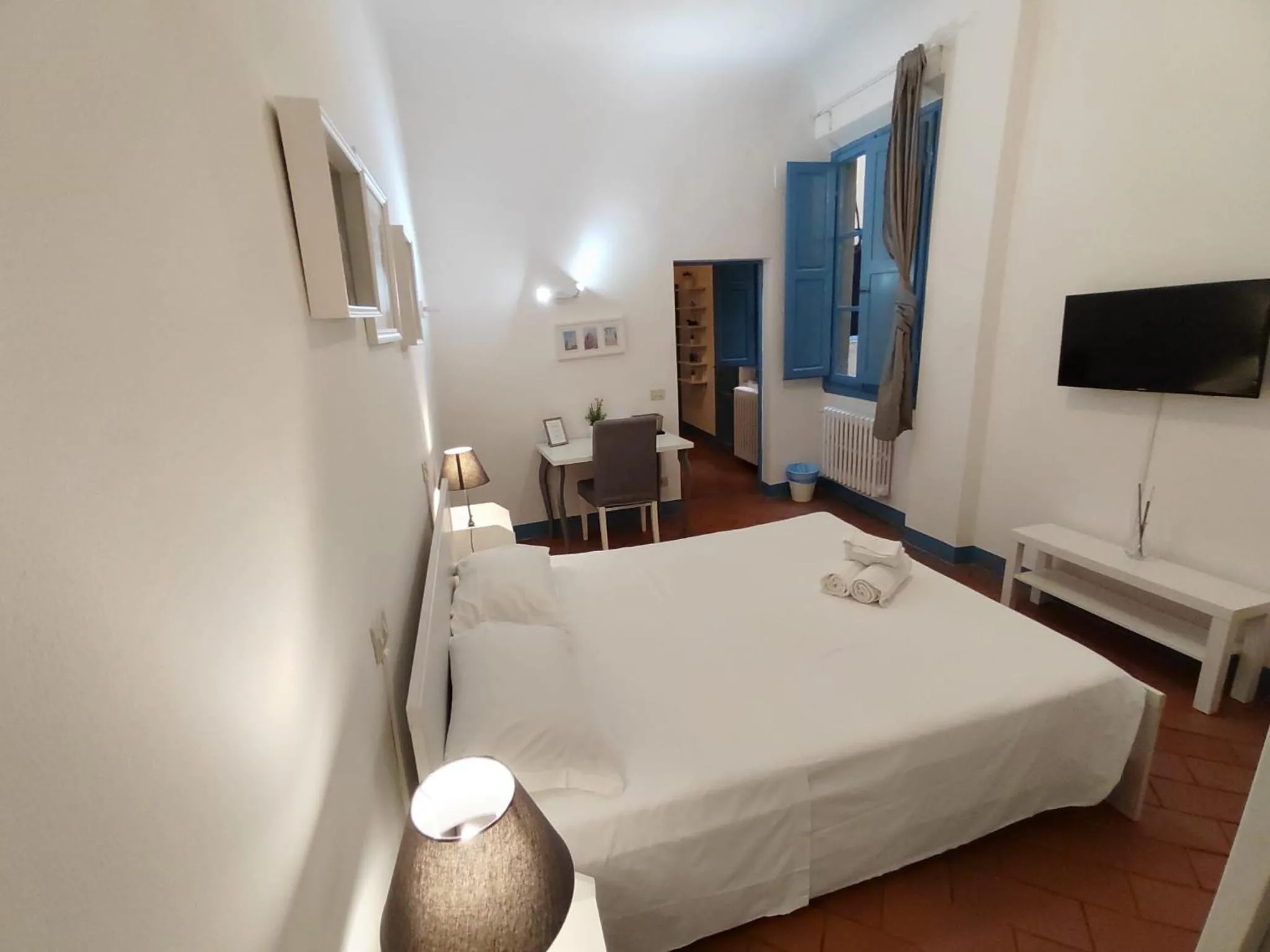 Bed in Michelangelo's Relais