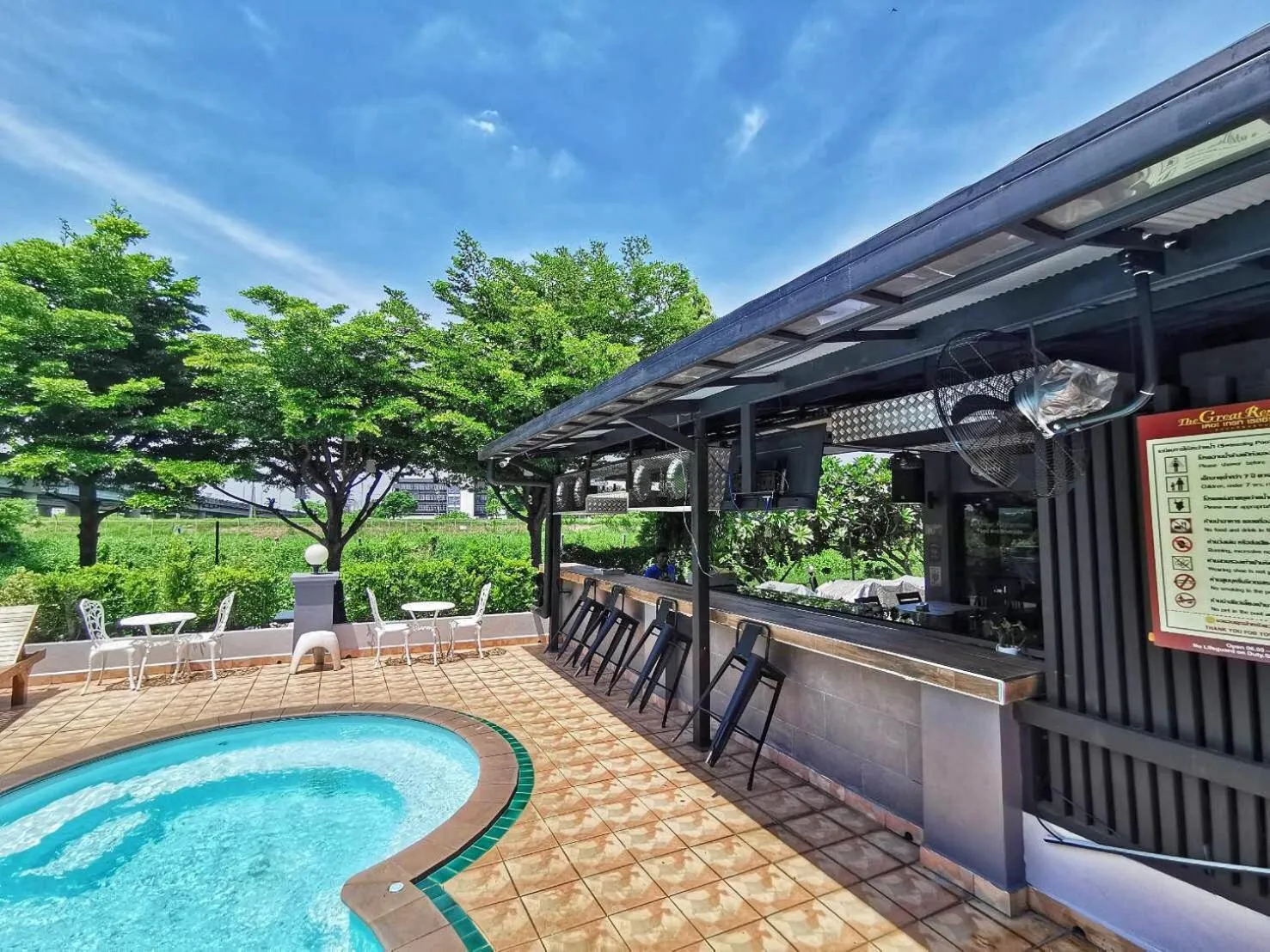 Lounge or bar in The Great Residence Suvarnabhumi Airport