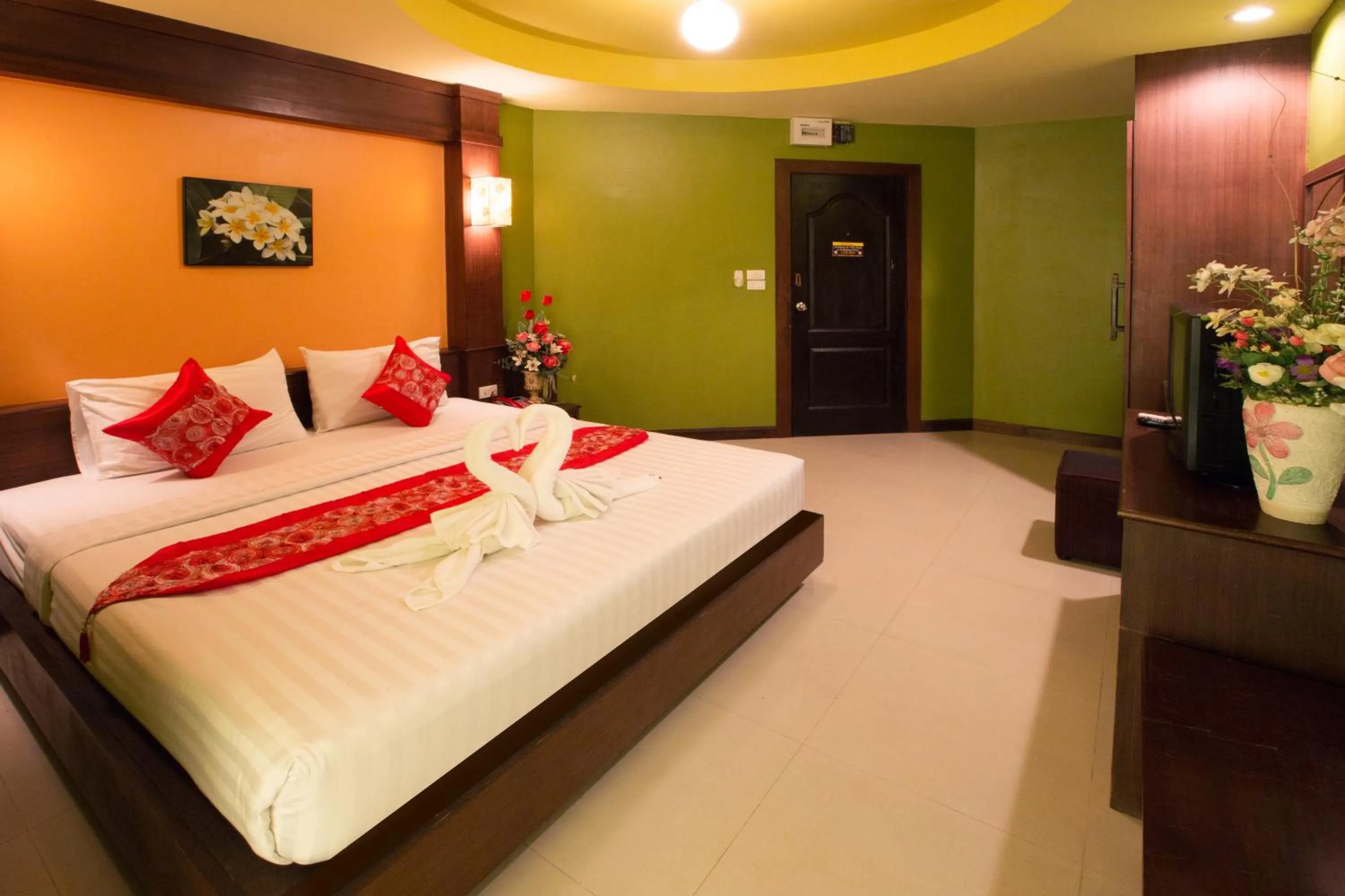 Standard Double or Twin Room with Balcony in The Great Residence Suvarnabhumi Airport