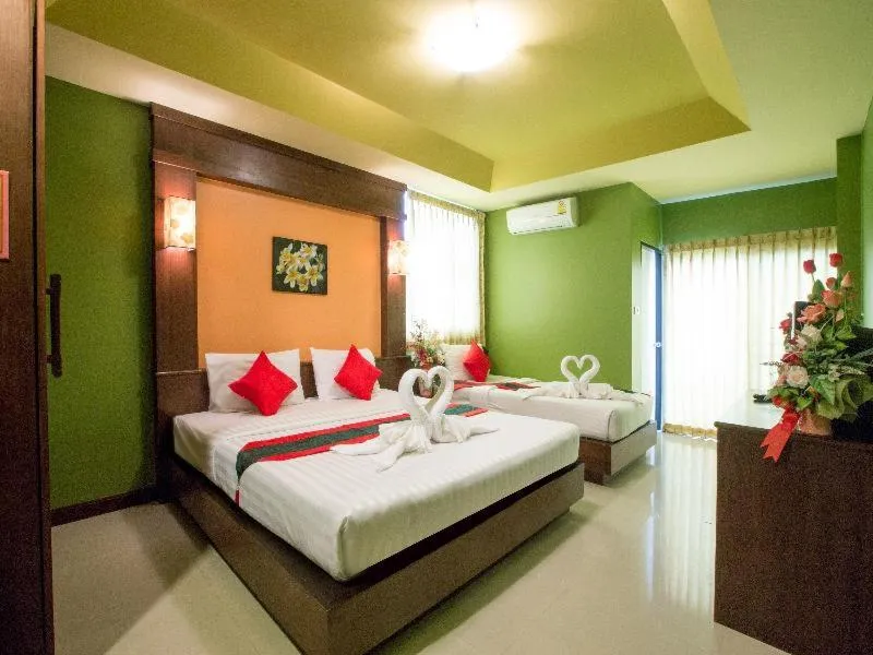 Standard Triple Room in The Great Residence Suvarnabhumi Airport