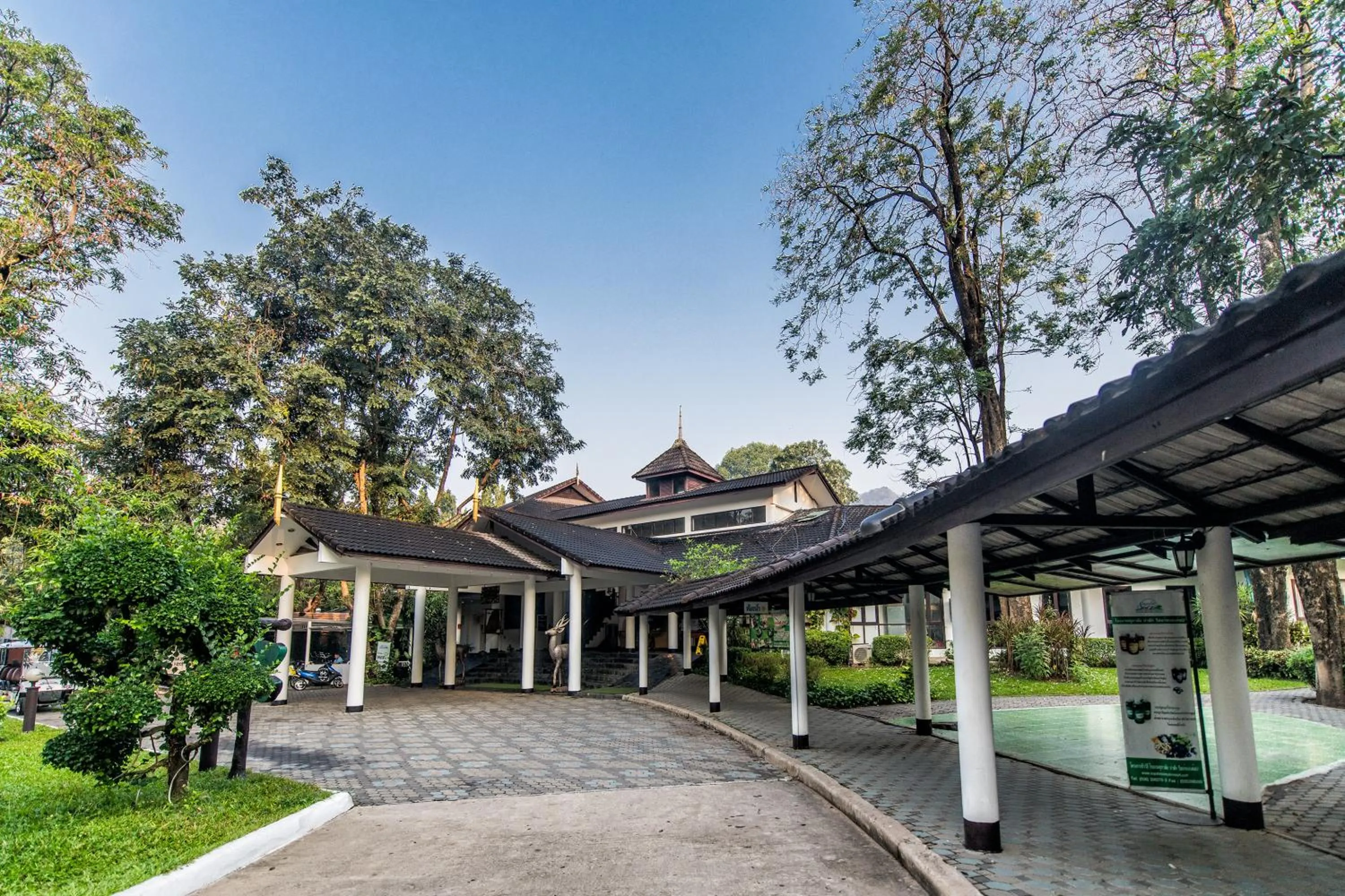 Property building in Supalai Pasak Resort Hotel And Spa