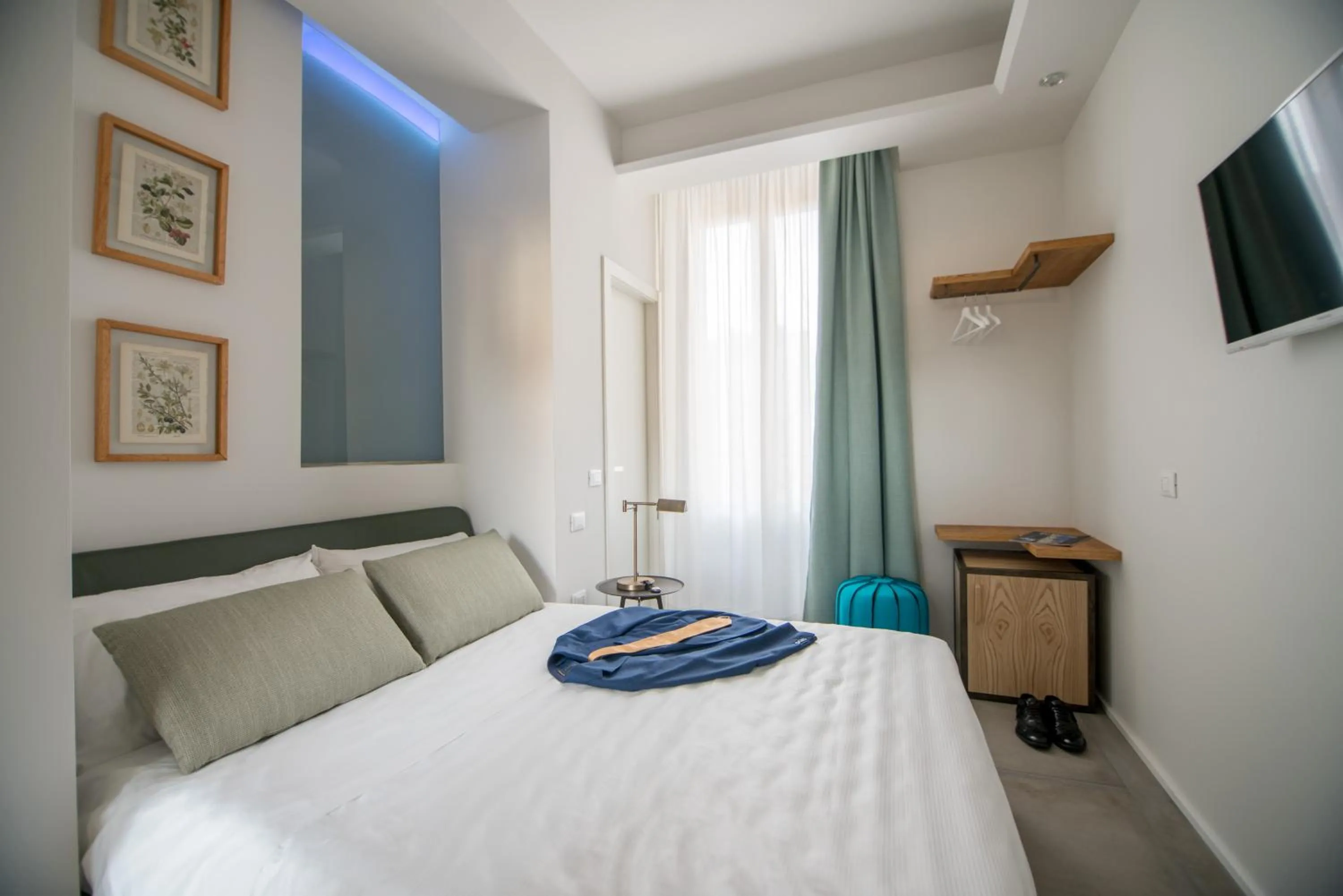 Photo of the whole room, Bed in Relais Luce Florence