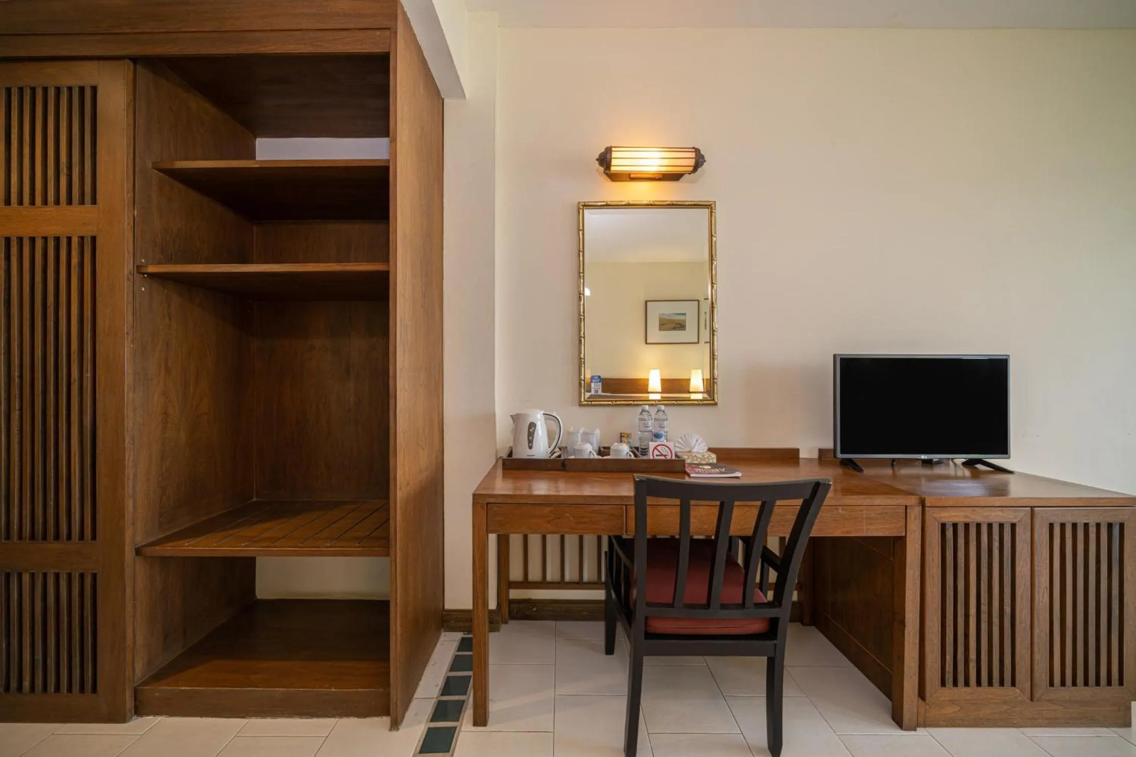 Living room in Supalai Scenic Bay Resort And Spa, SHA Extra Plus