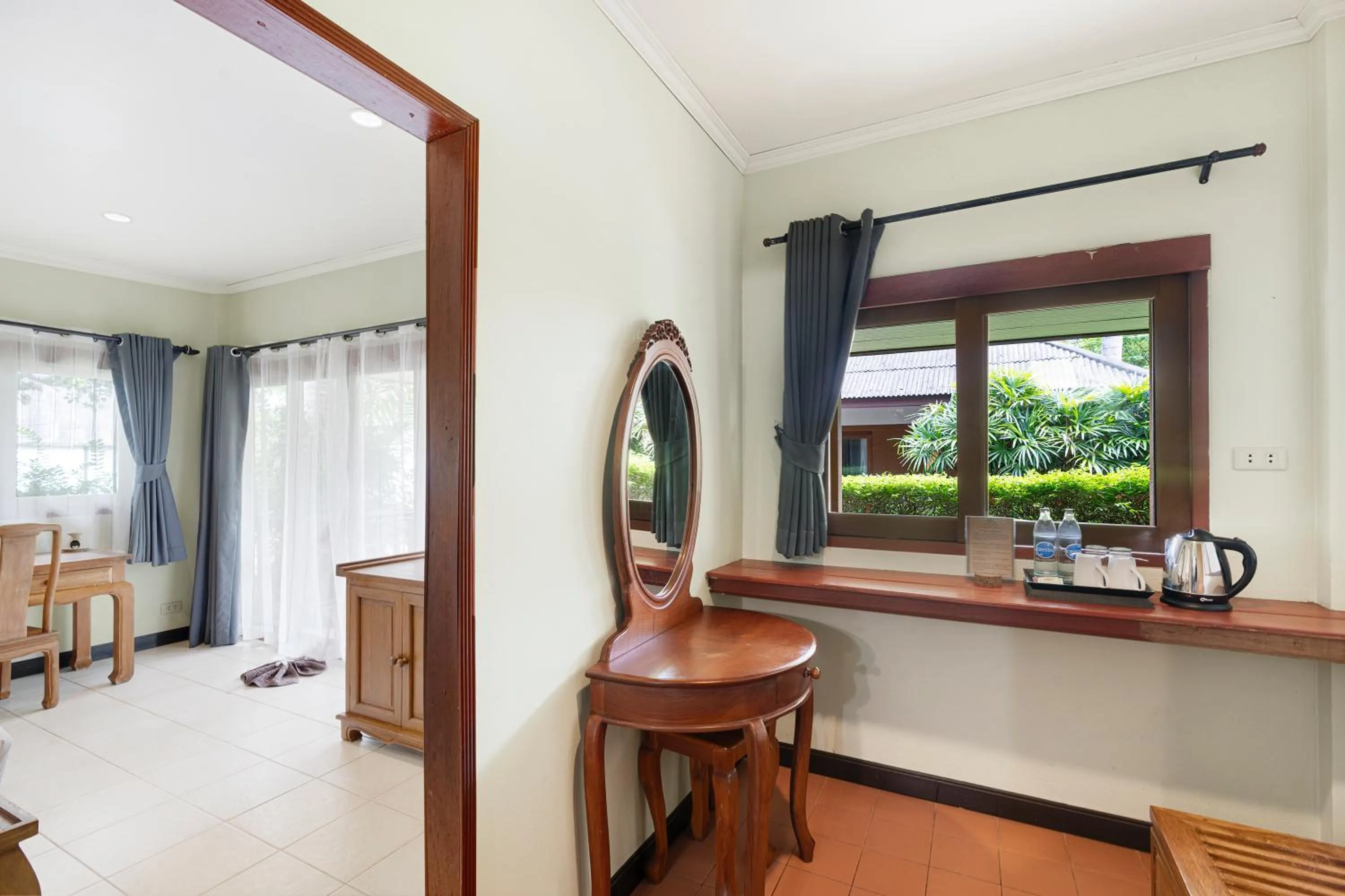 Coffee/tea facilities in Anahata Resort