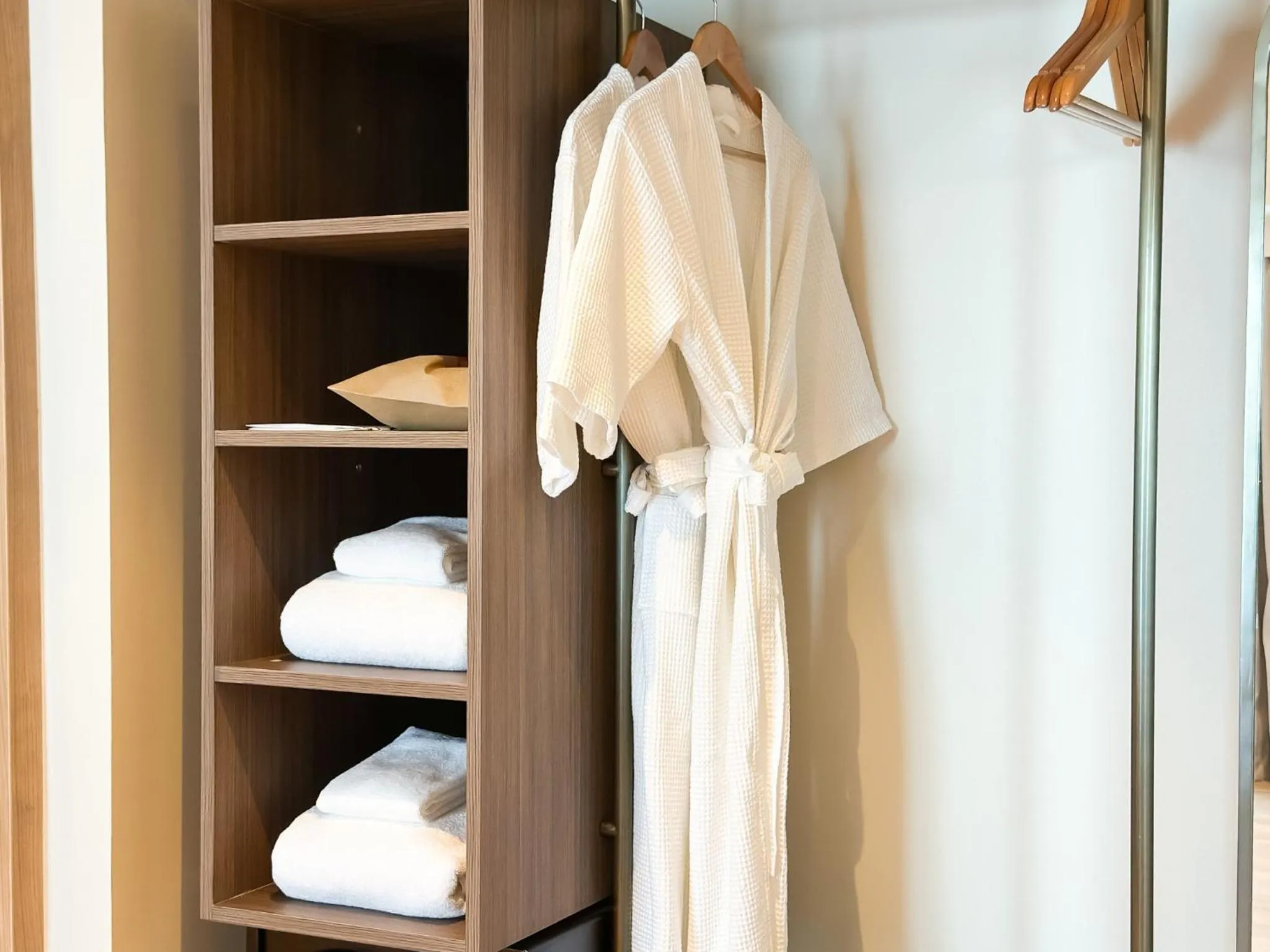 wardrobe in D Varee Jomtien Beach, Pattaya