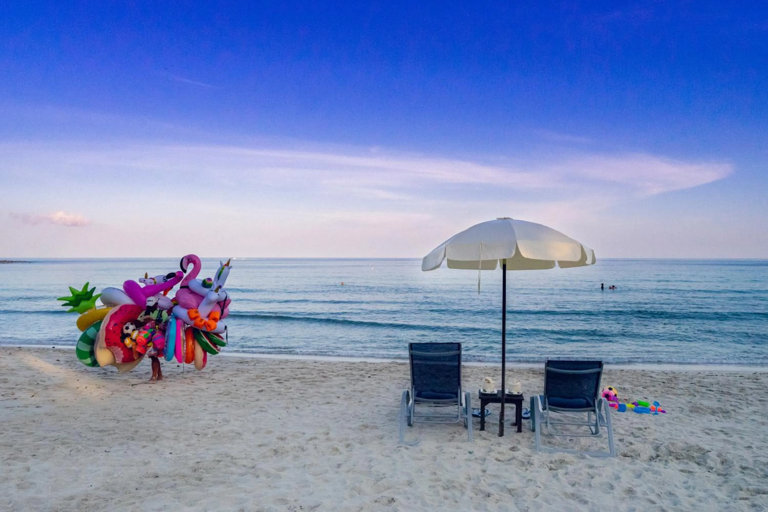Beach in Chawengburi Resort