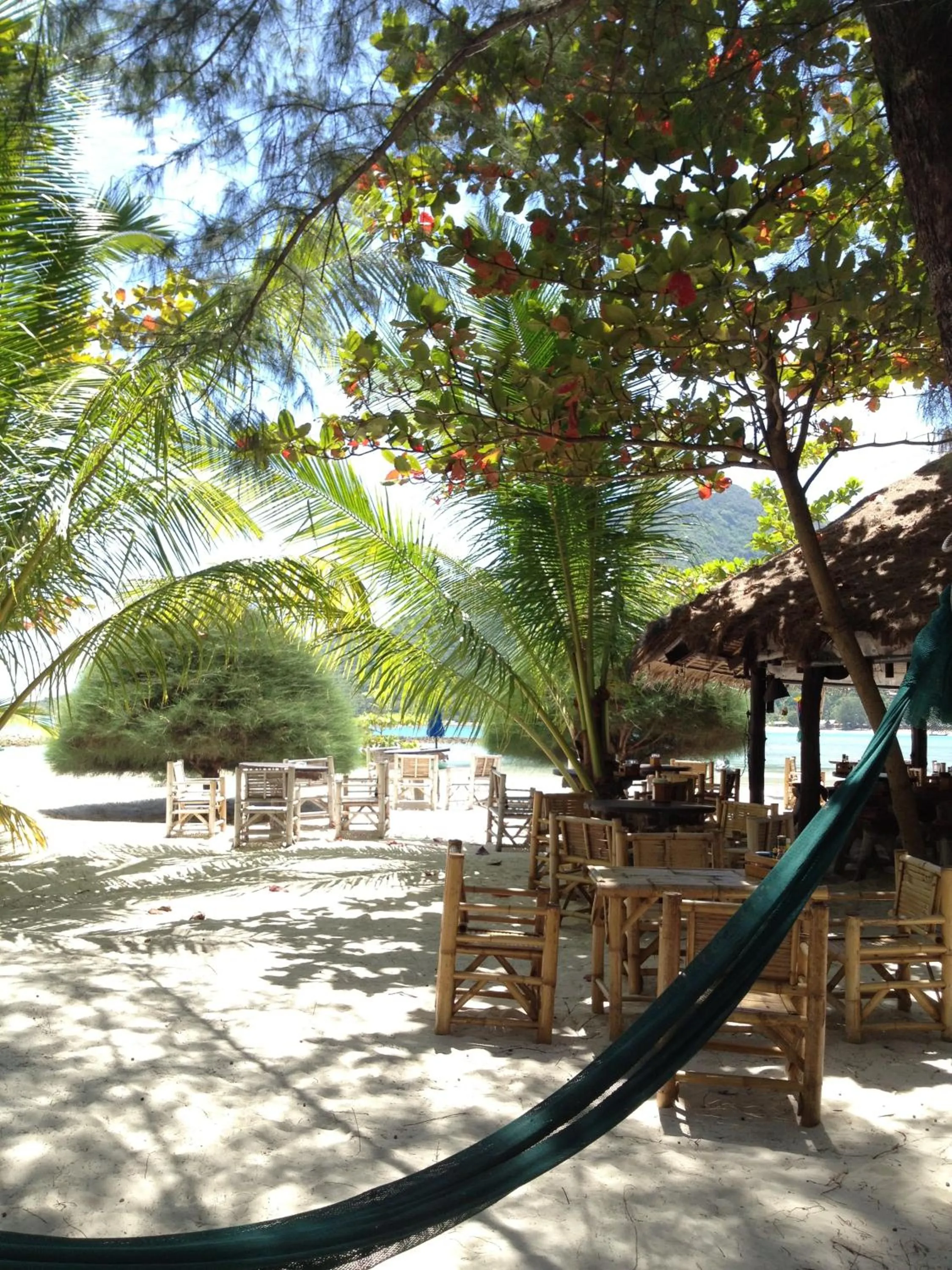 Restaurant/places to eat in Malibu Beach Bungalows