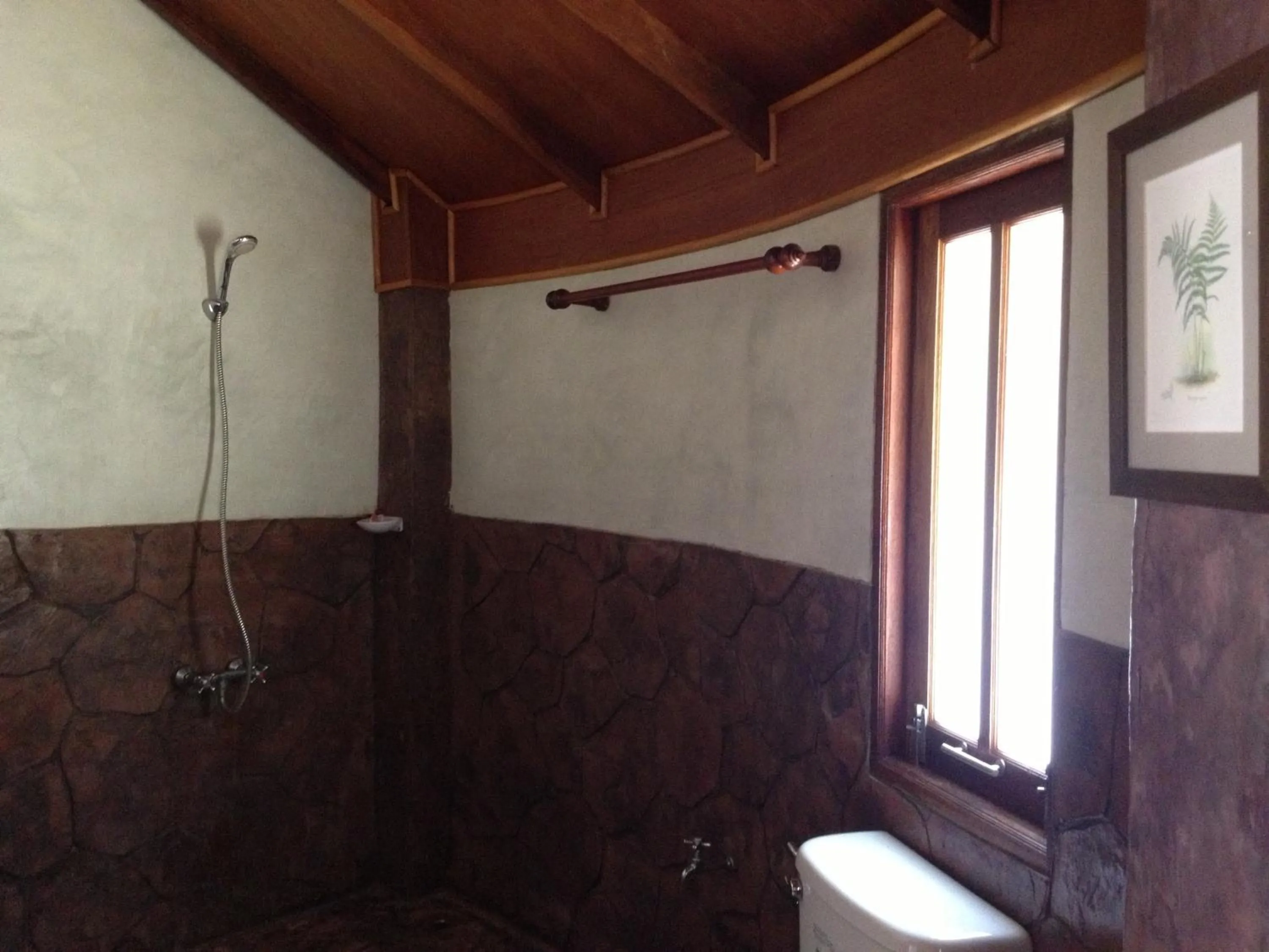 Shower in Malibu Beach Bungalows