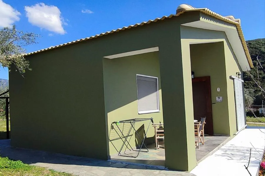 Socrates Organic Village - Wild Olive