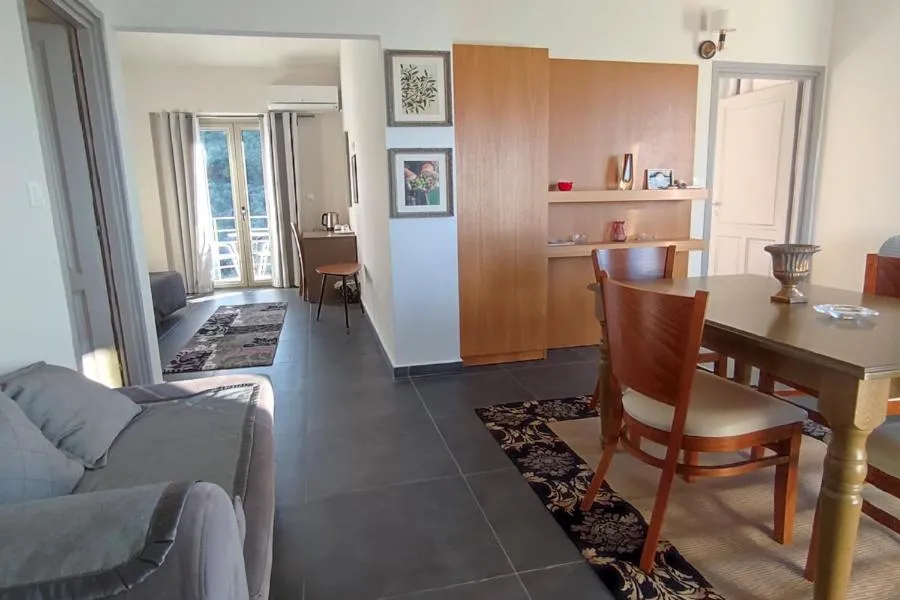 Socrates Organic Village - Wild Olive