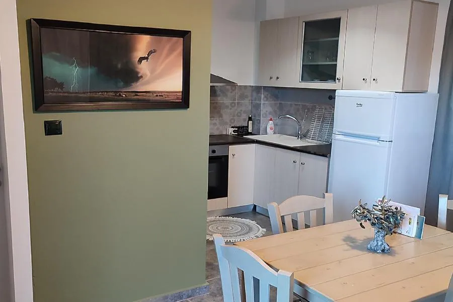 Socrates Organic Village - Wild Olive