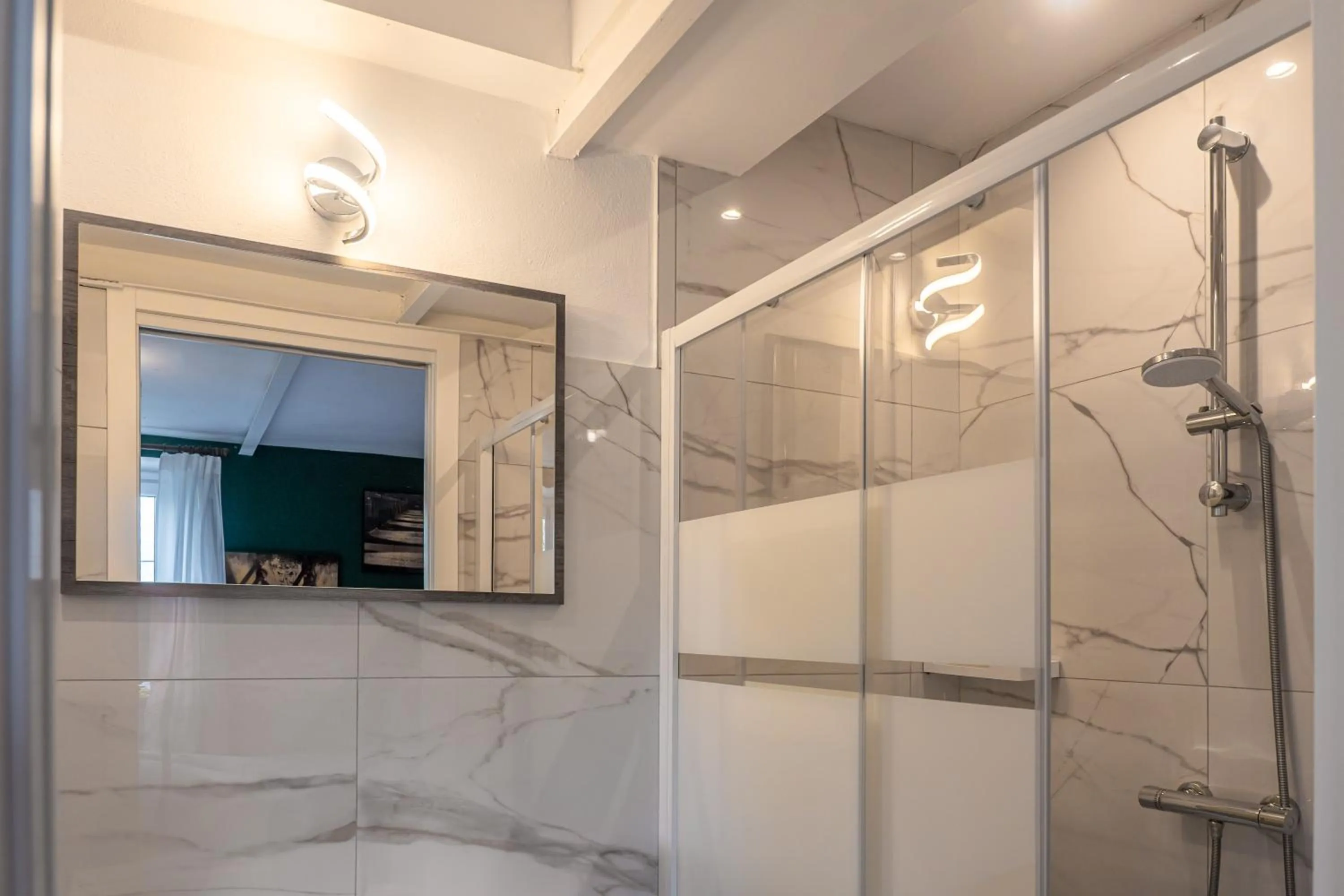 Bathroom in Essentia Guest House