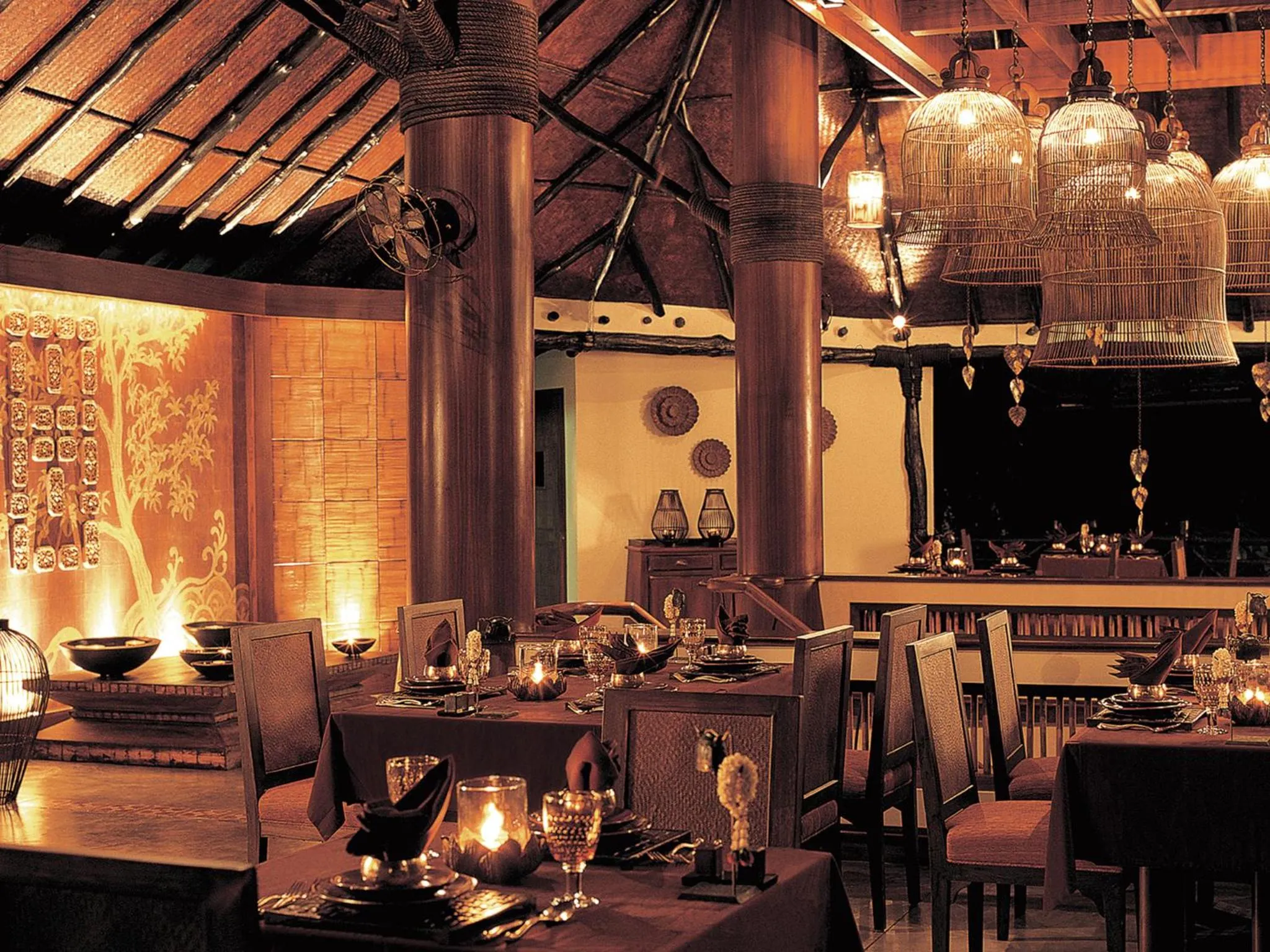 Restaurant/places to eat in Rayavadee