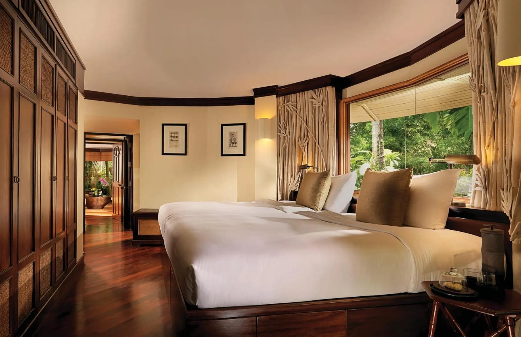 Bedroom, Bed in Rayavadee