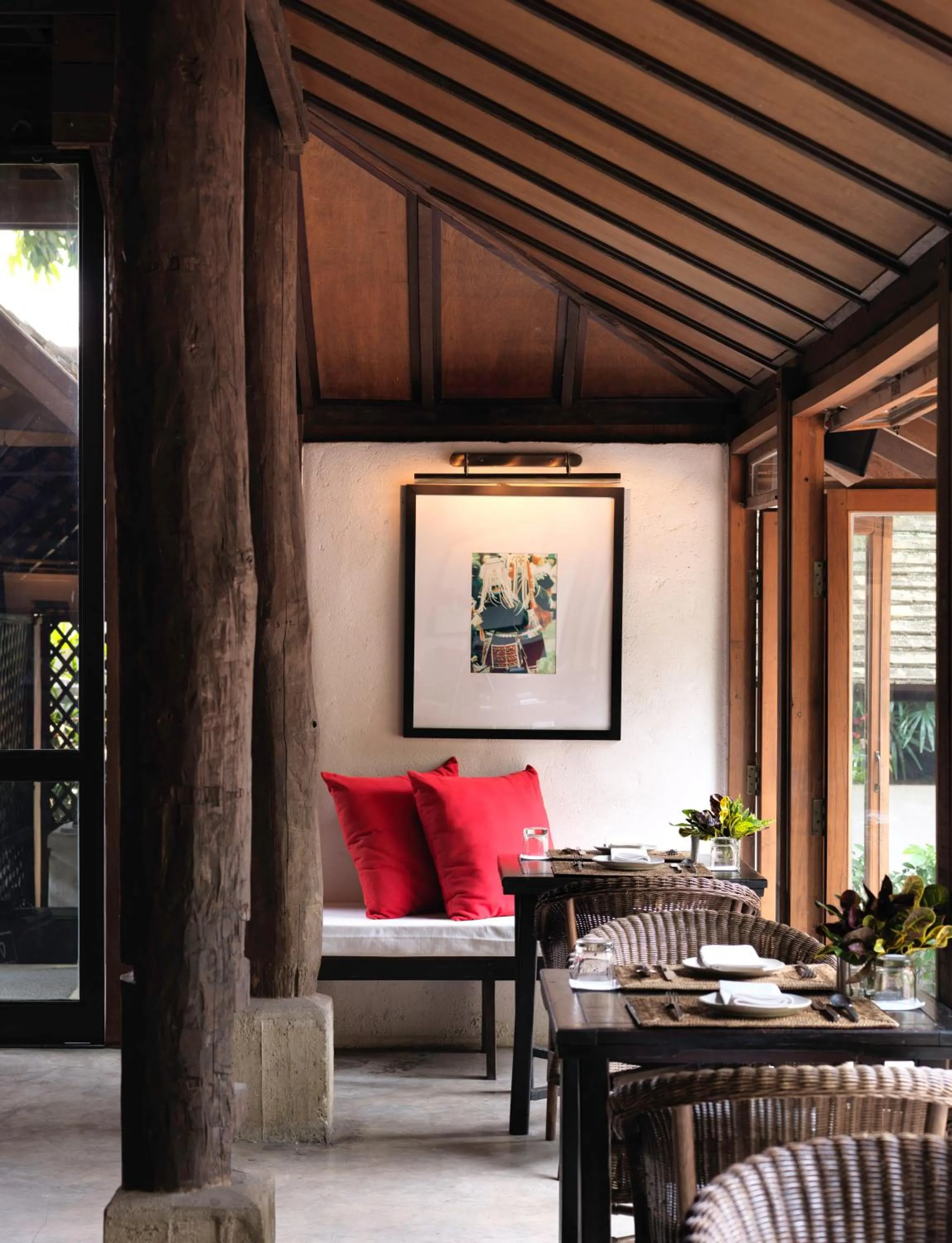 Restaurant/places to eat in Tamarind Village