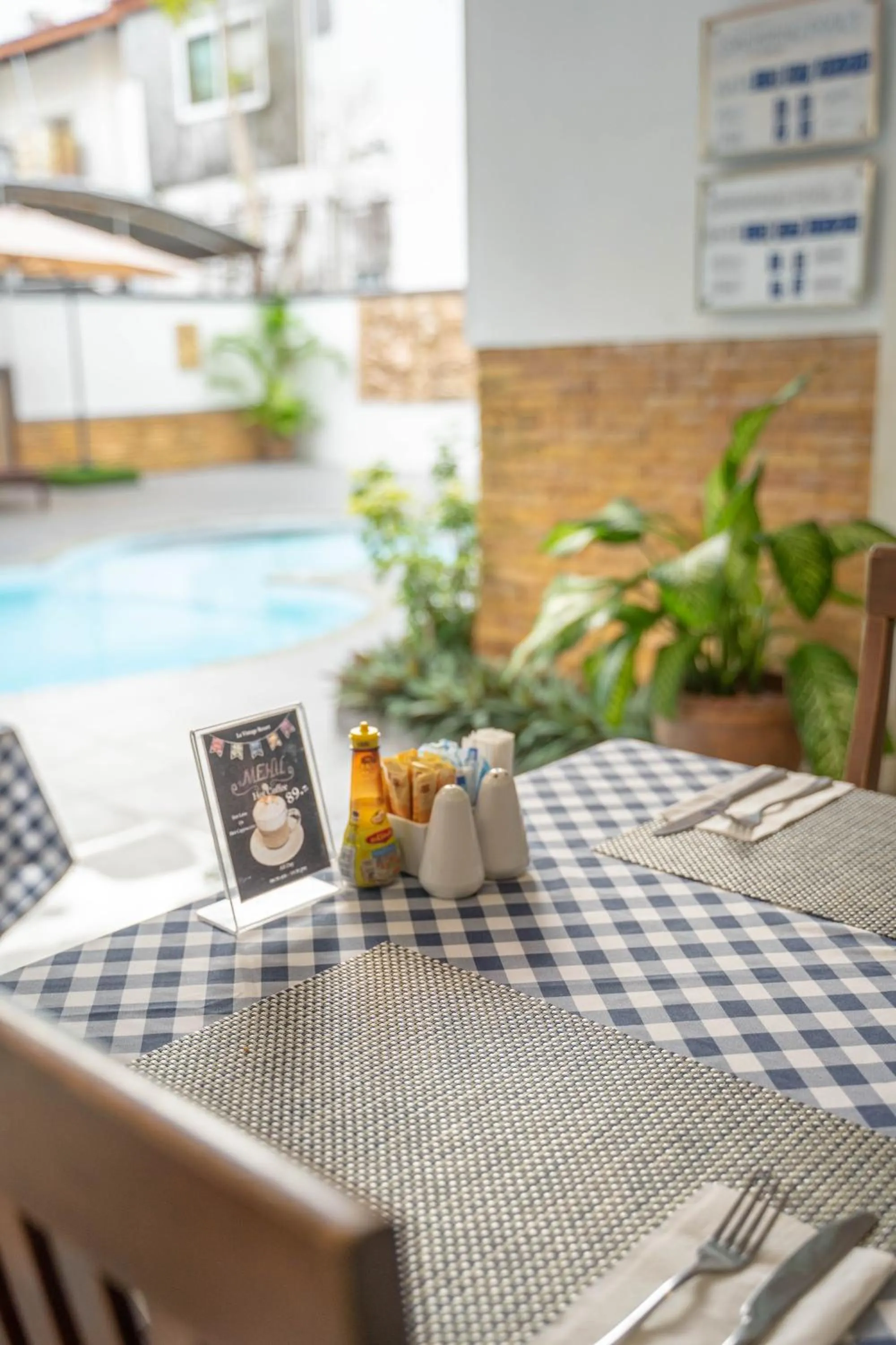 Restaurant/places to eat in La Vintage Resort - Patong, Phuket