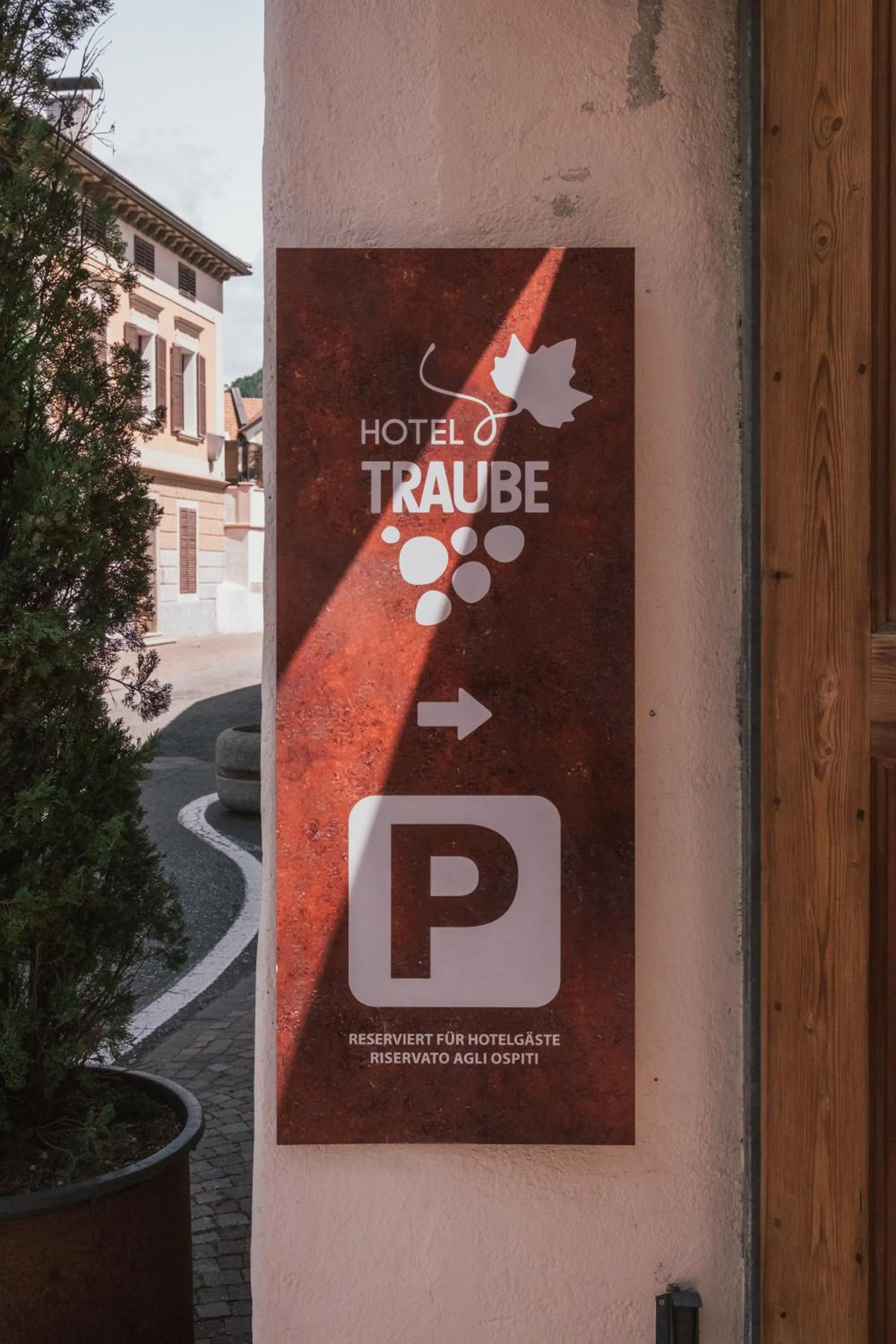 Parking in Residence Traube