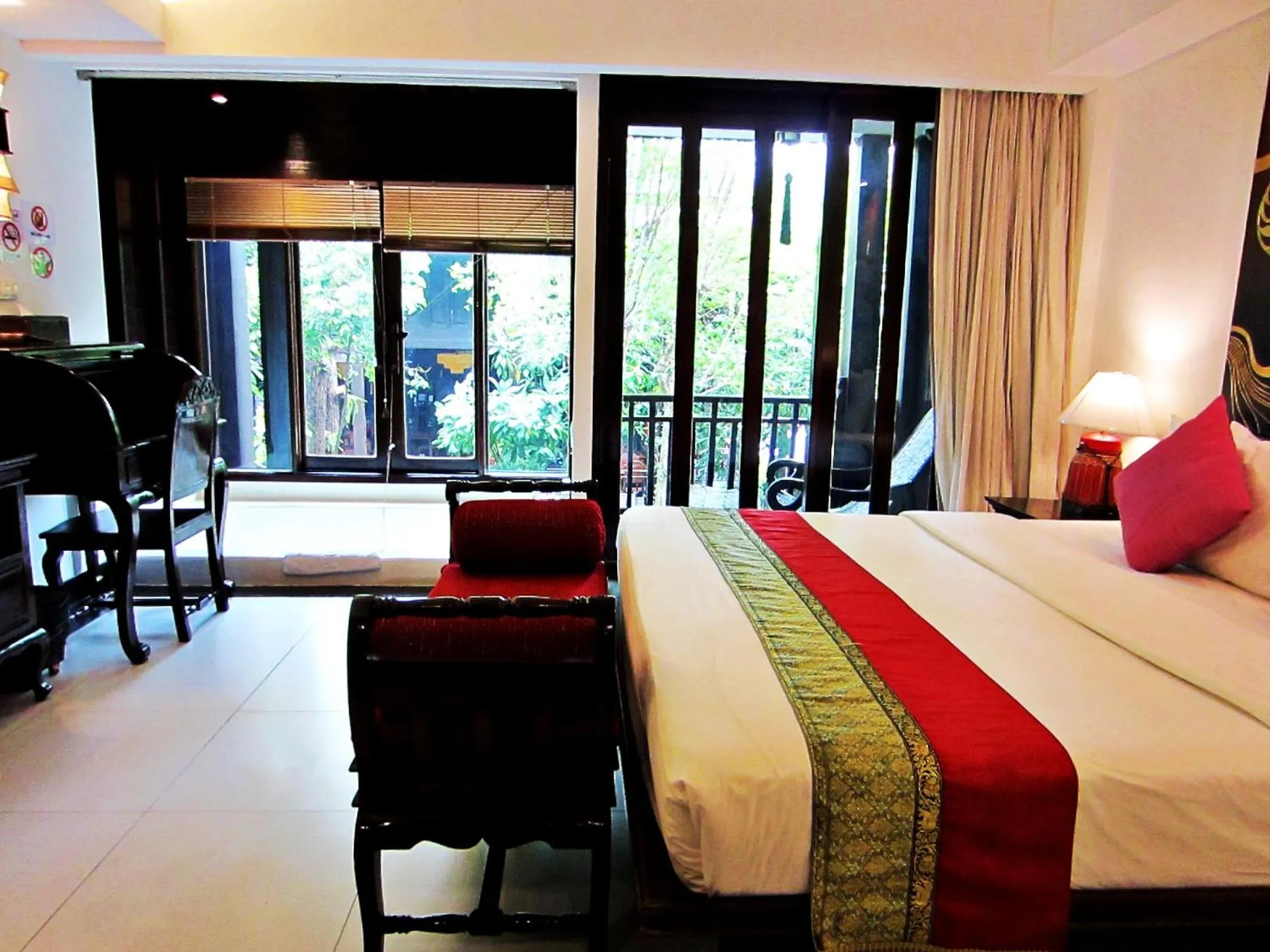 Bed in Yantarasri Resort