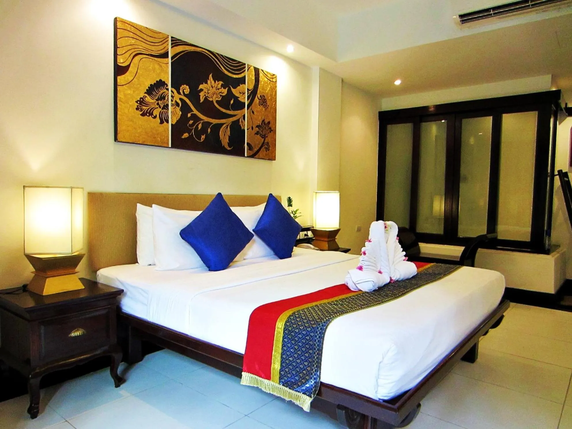 Bed in Yantarasri Resort