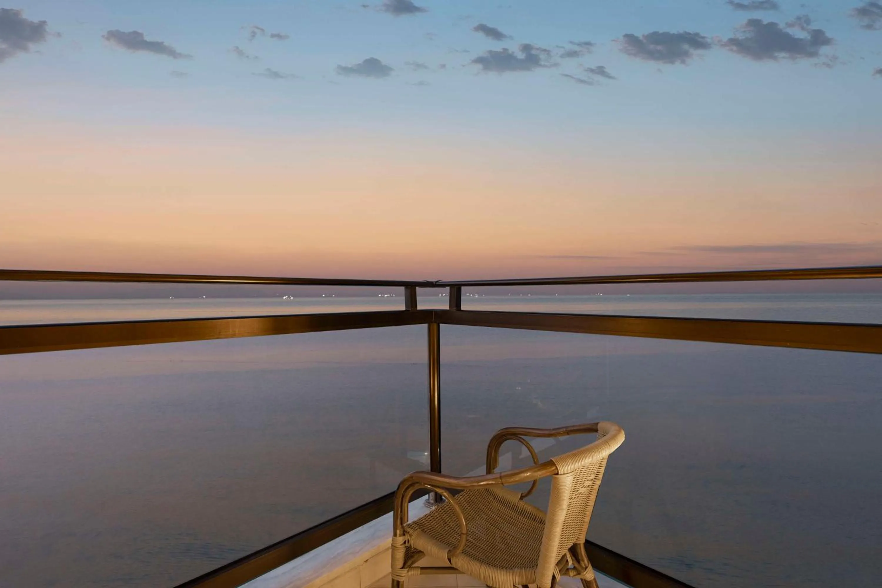 Coffee/tea facilities in Mersin HiltonSA