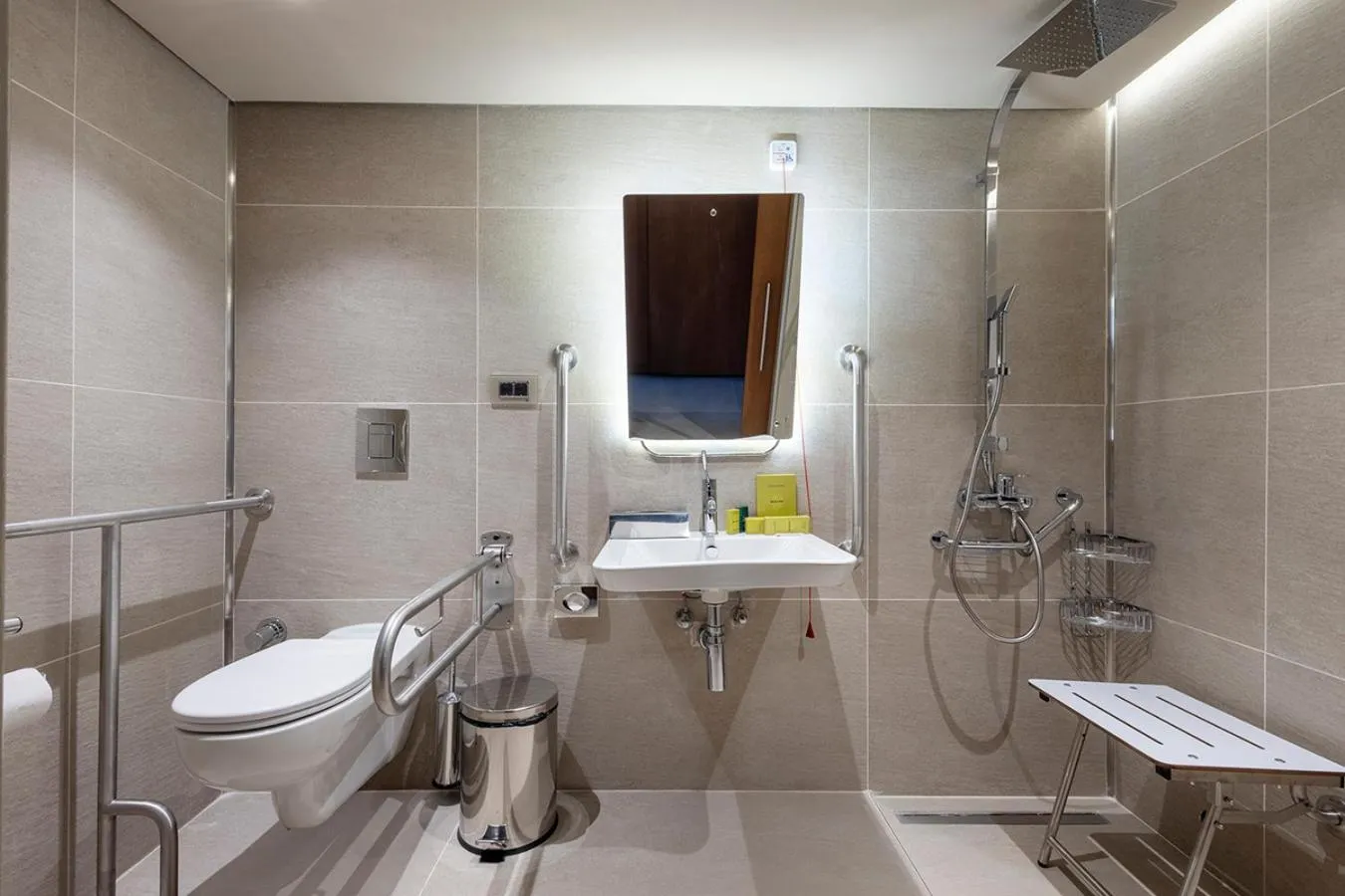 Toilet in Mersin HiltonSA