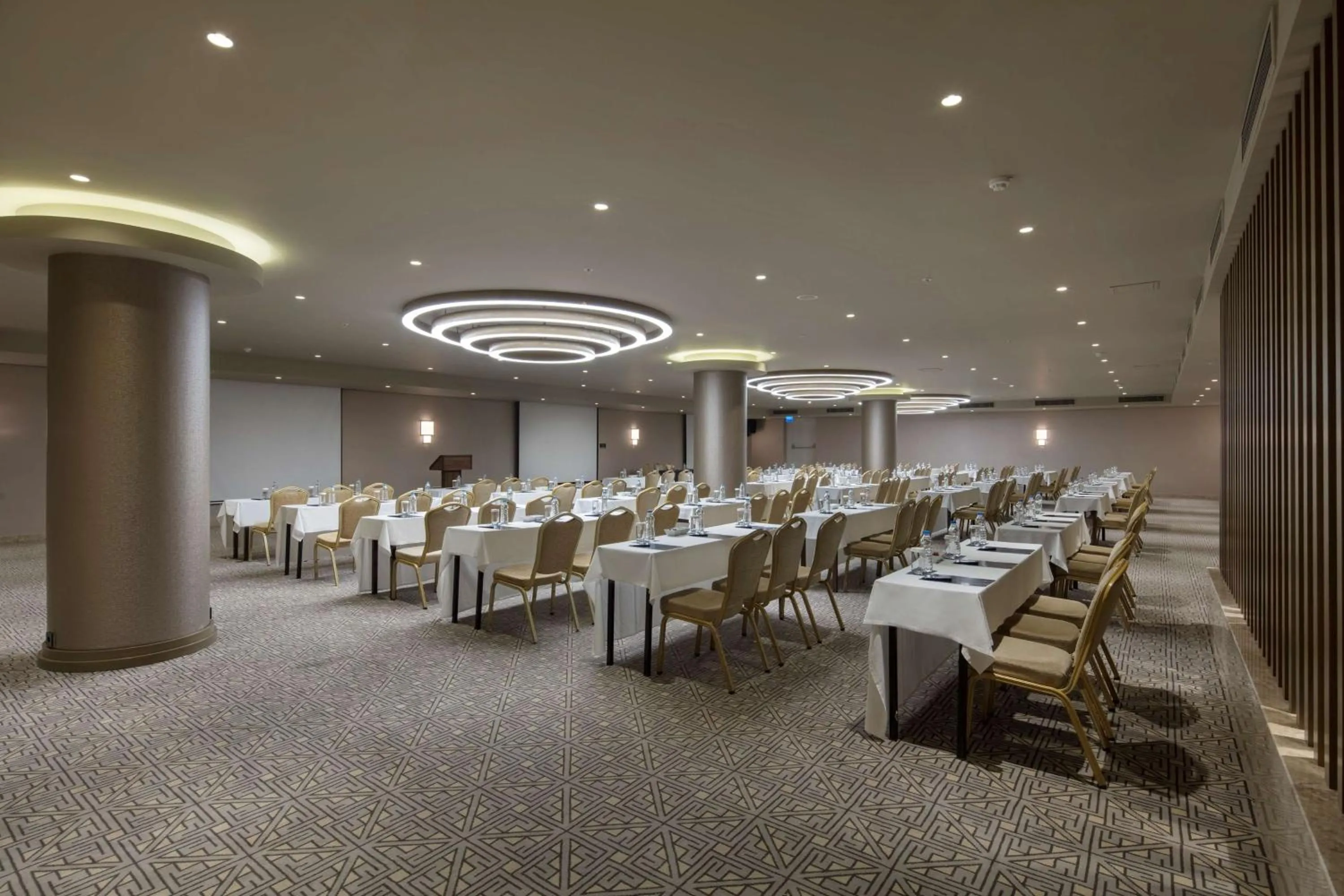Meeting/conference room in Mersin HiltonSA