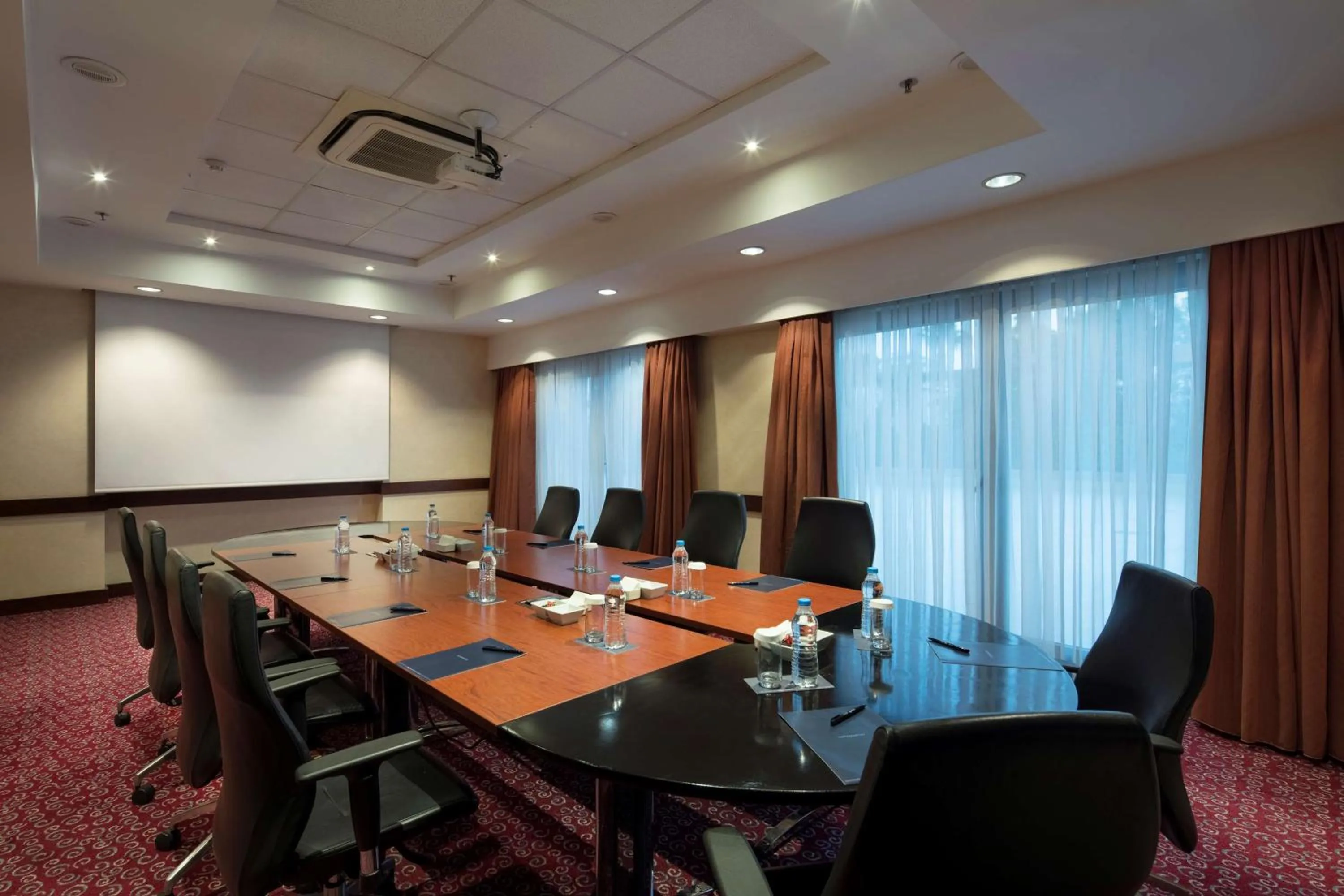 Meeting/conference room in Mersin HiltonSA